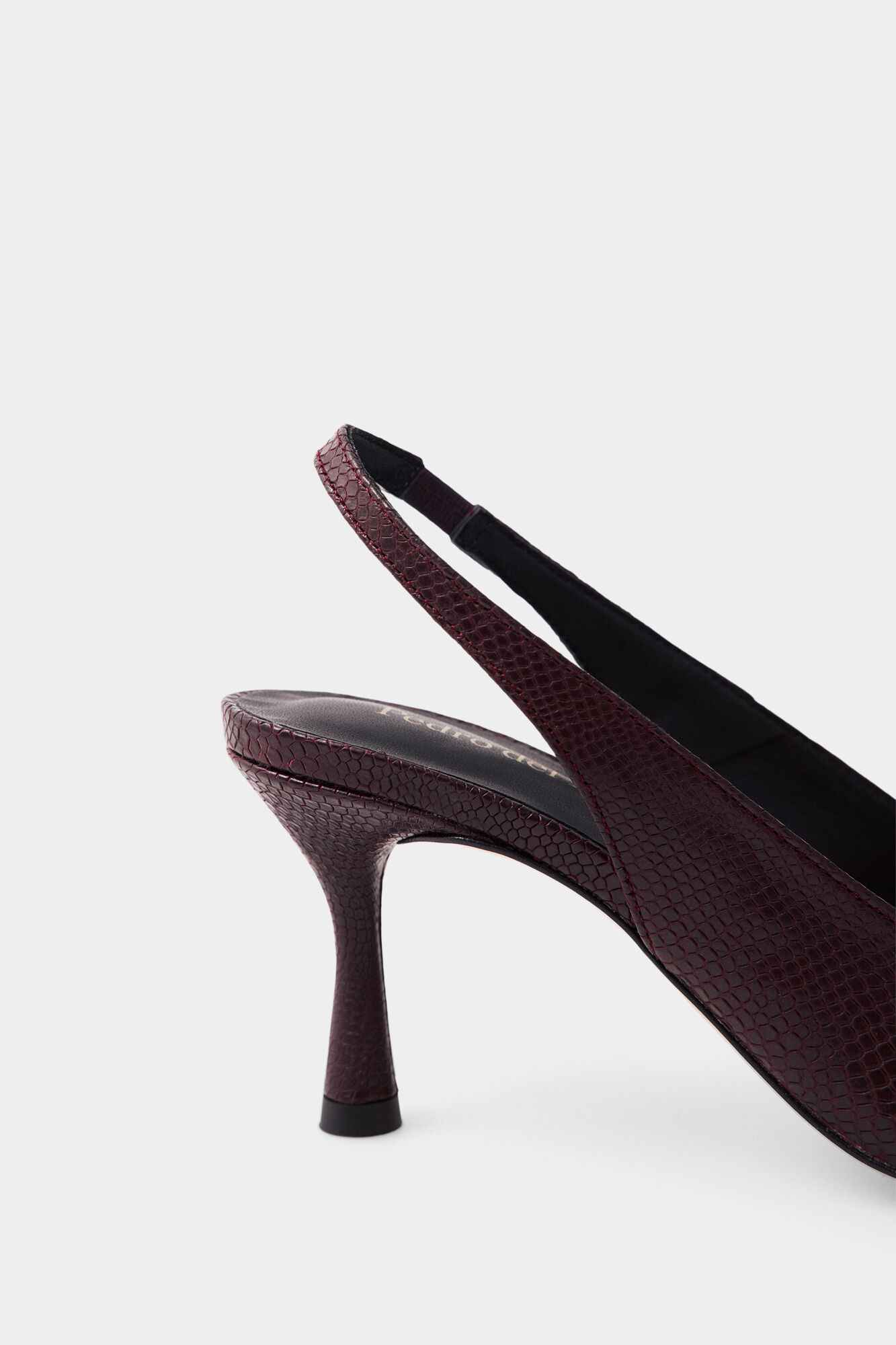 Pedro del Hierro Snake print pointed heel Brown