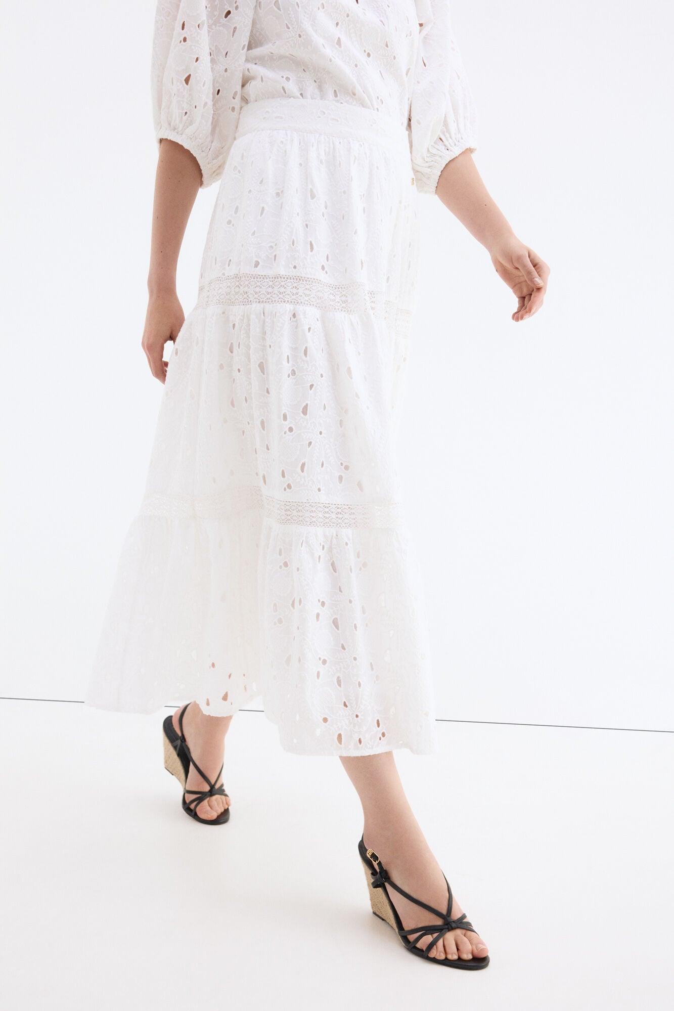 Pedro del Hierro Embroidered cotton long skirt