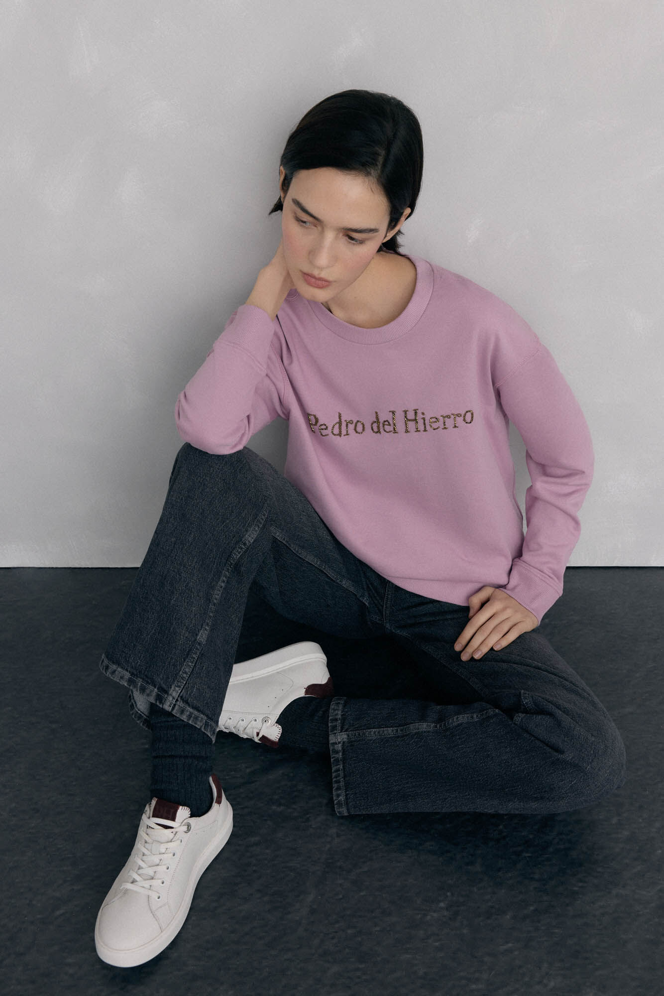 Pedro del Hierro Rhinestone logo sweatshirt