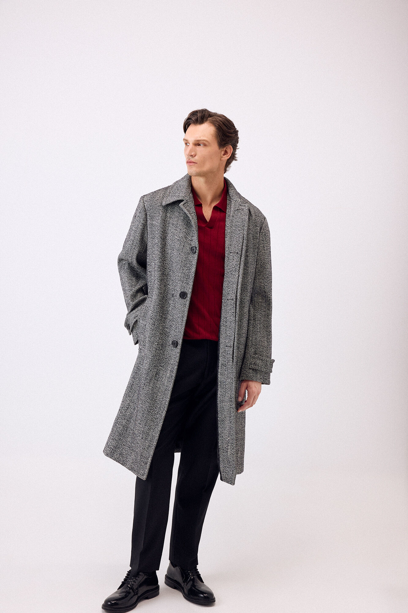 Pedro del Hierro Herringbone shirt collar herringbone coat