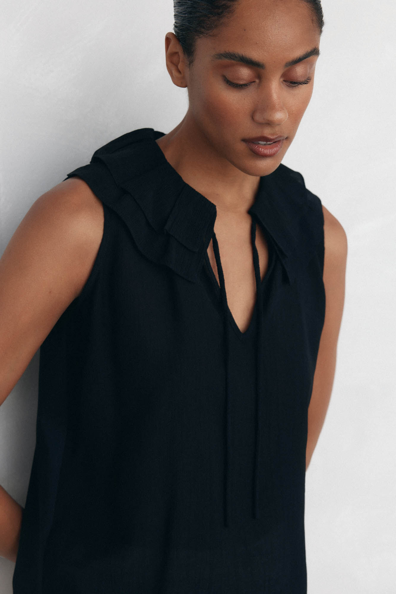 Pedro del Hierro Ruffled T-shirt Black