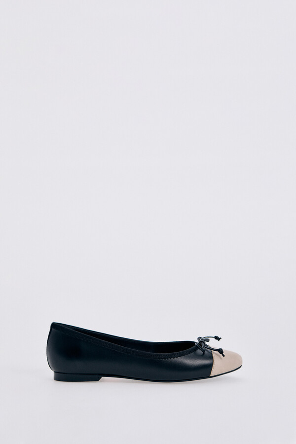 Pedro del Hierro Leather ballerina style shoe Black