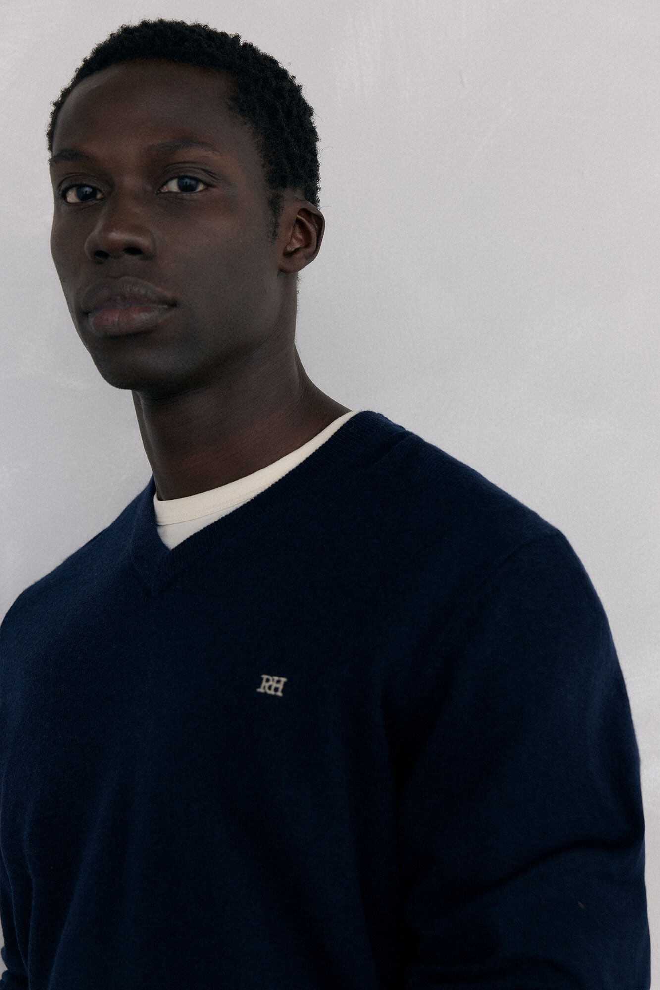 Pedro del Hierro Merino wool and cashmere V neck Blue