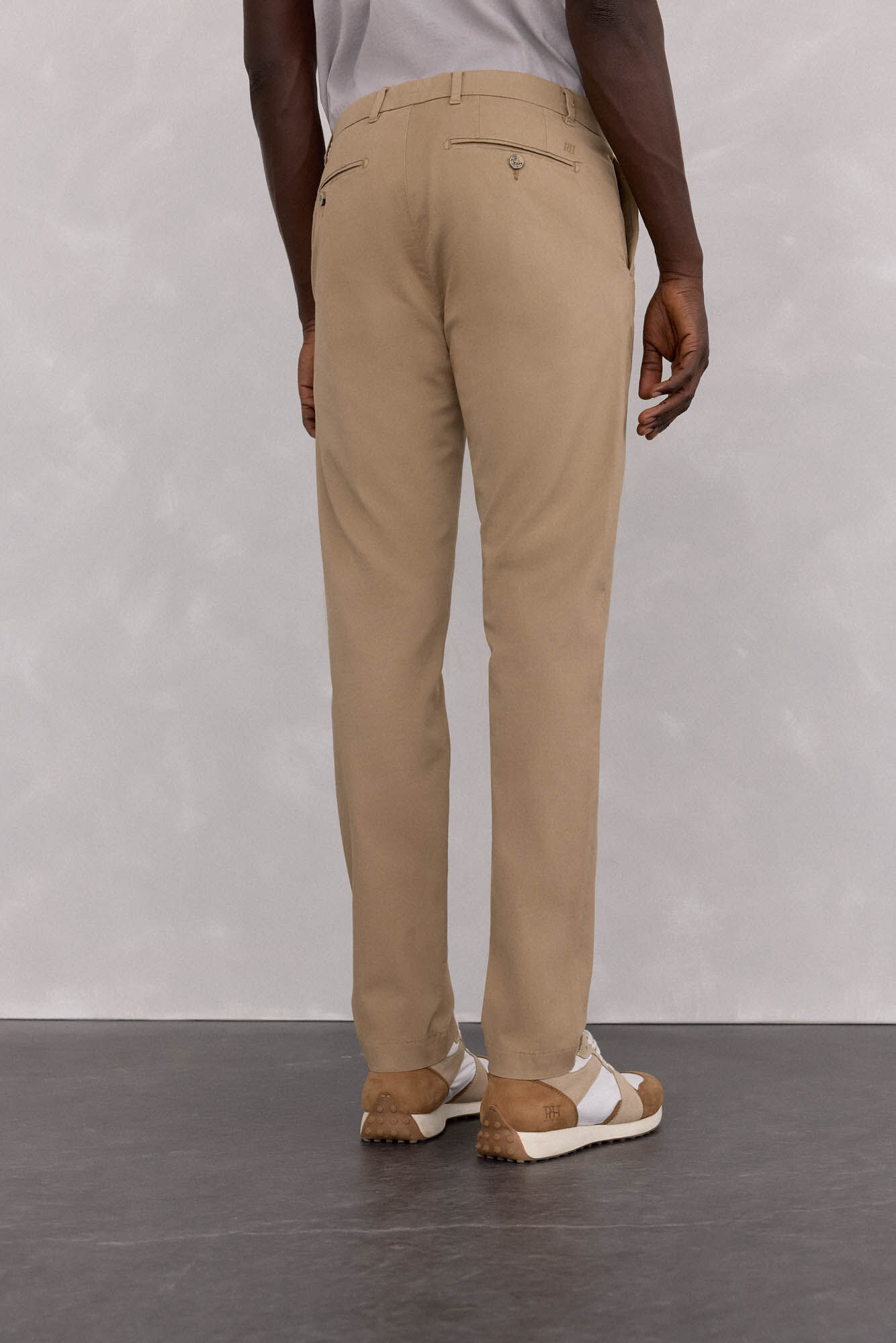 Pedro del Hierro Pantal&oacute;n premium chino slim fit Beige