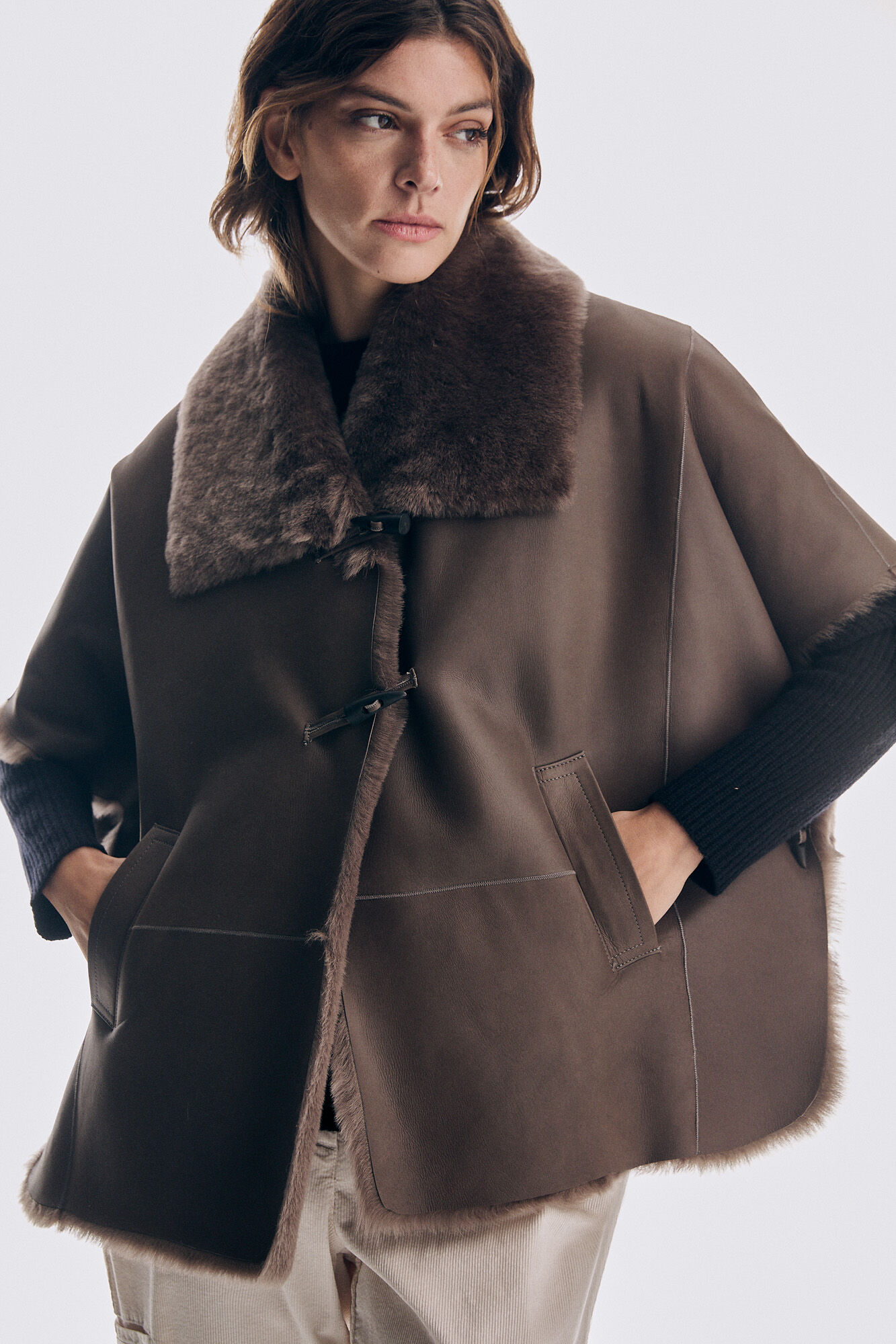 Pedro del Hierro Reversible fur cape Beige