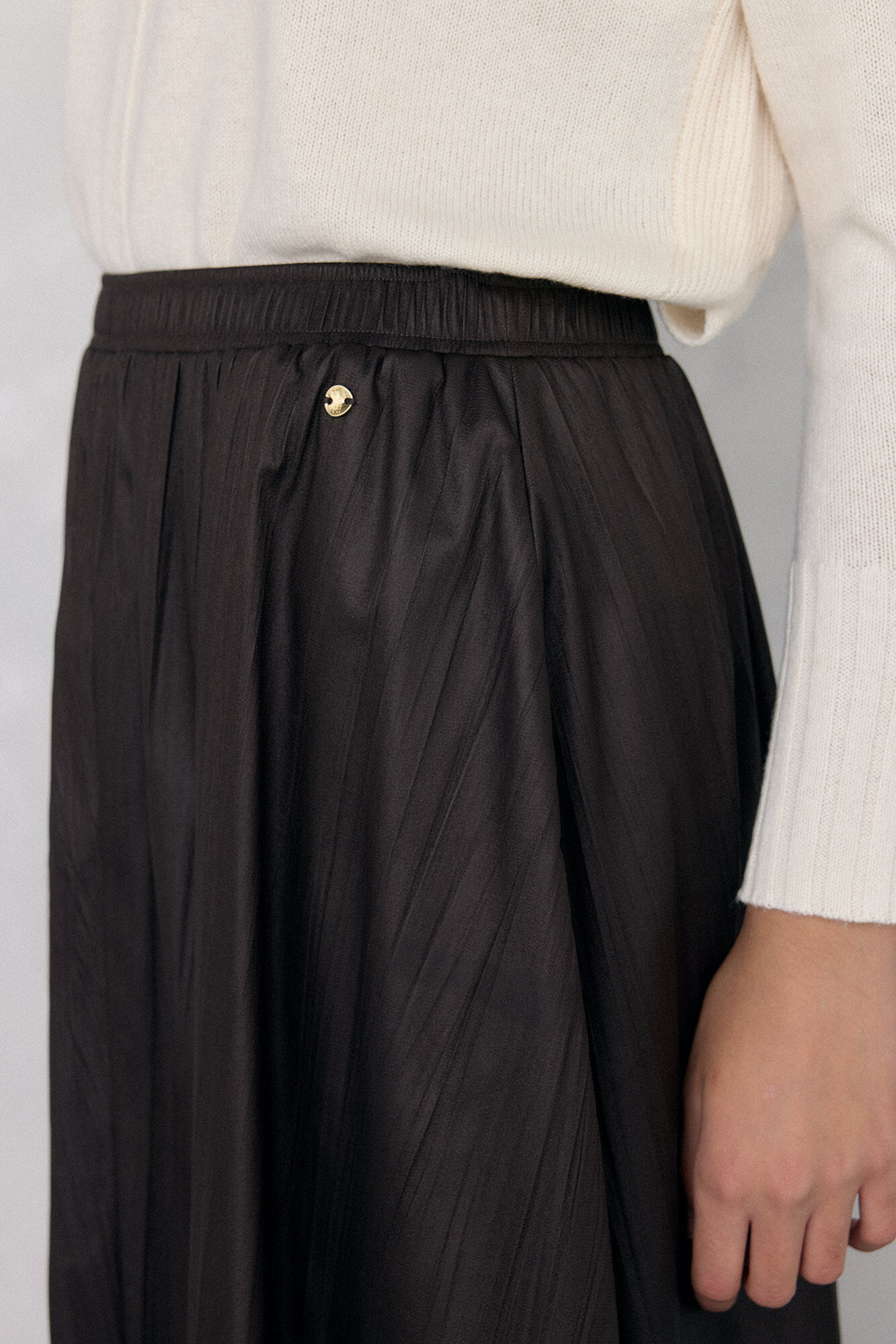 Pedro del Hierro Long wrinkled effect leather skirt Brown