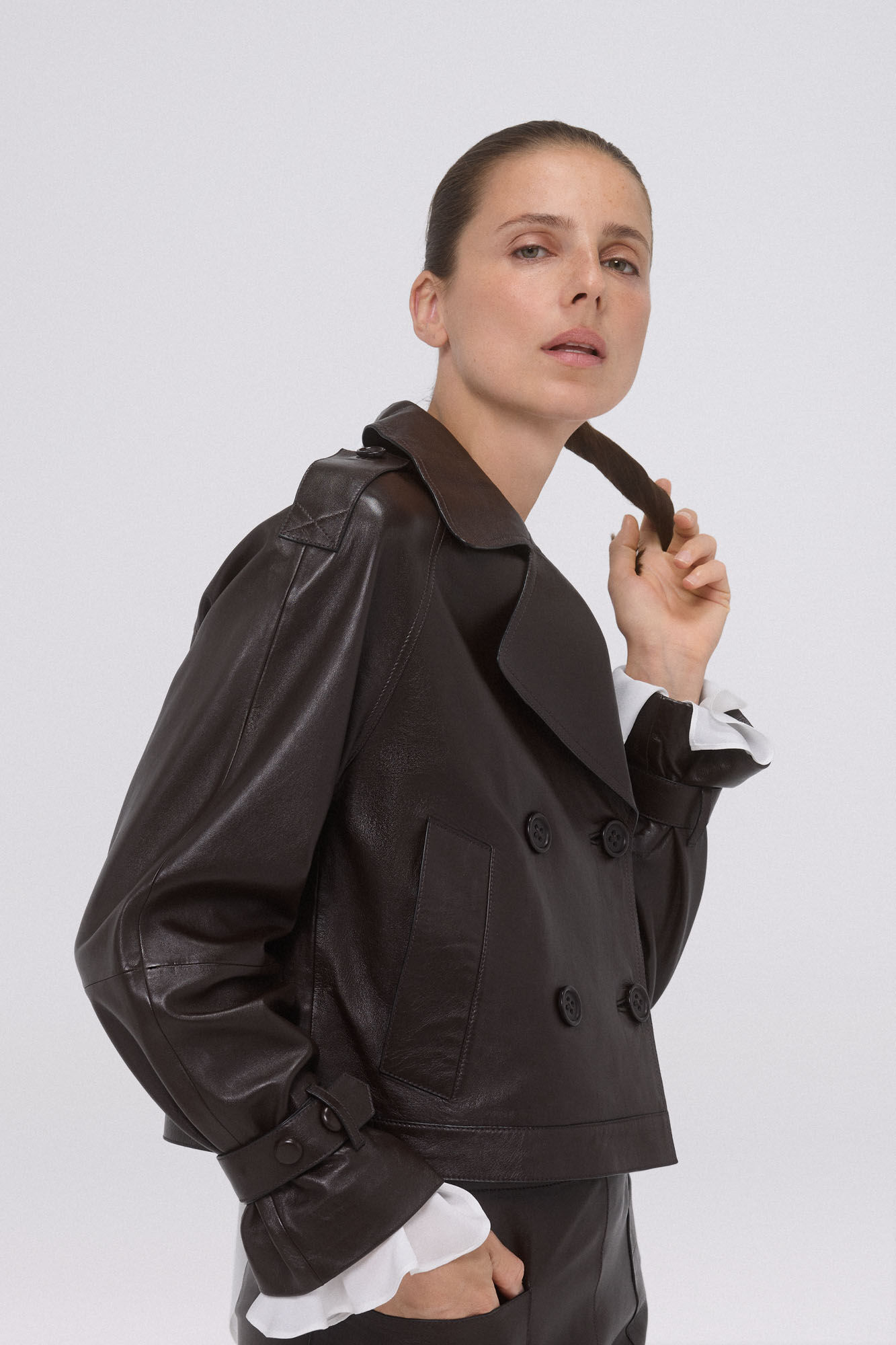 Pedro del Hierro Short leather trench coat Brown