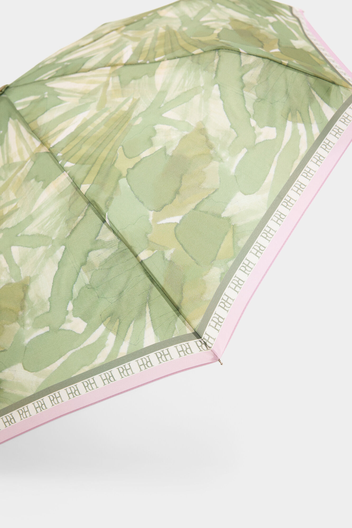 Pedro del Hierro Logo umbrella