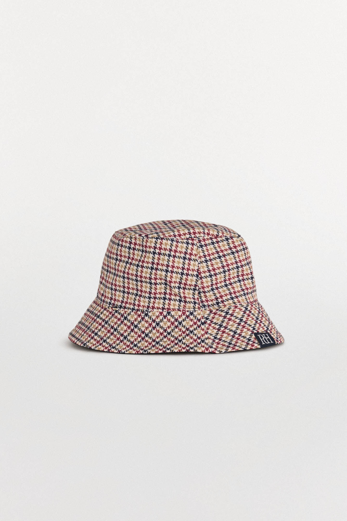 Pedro del Hierro Bucket golf