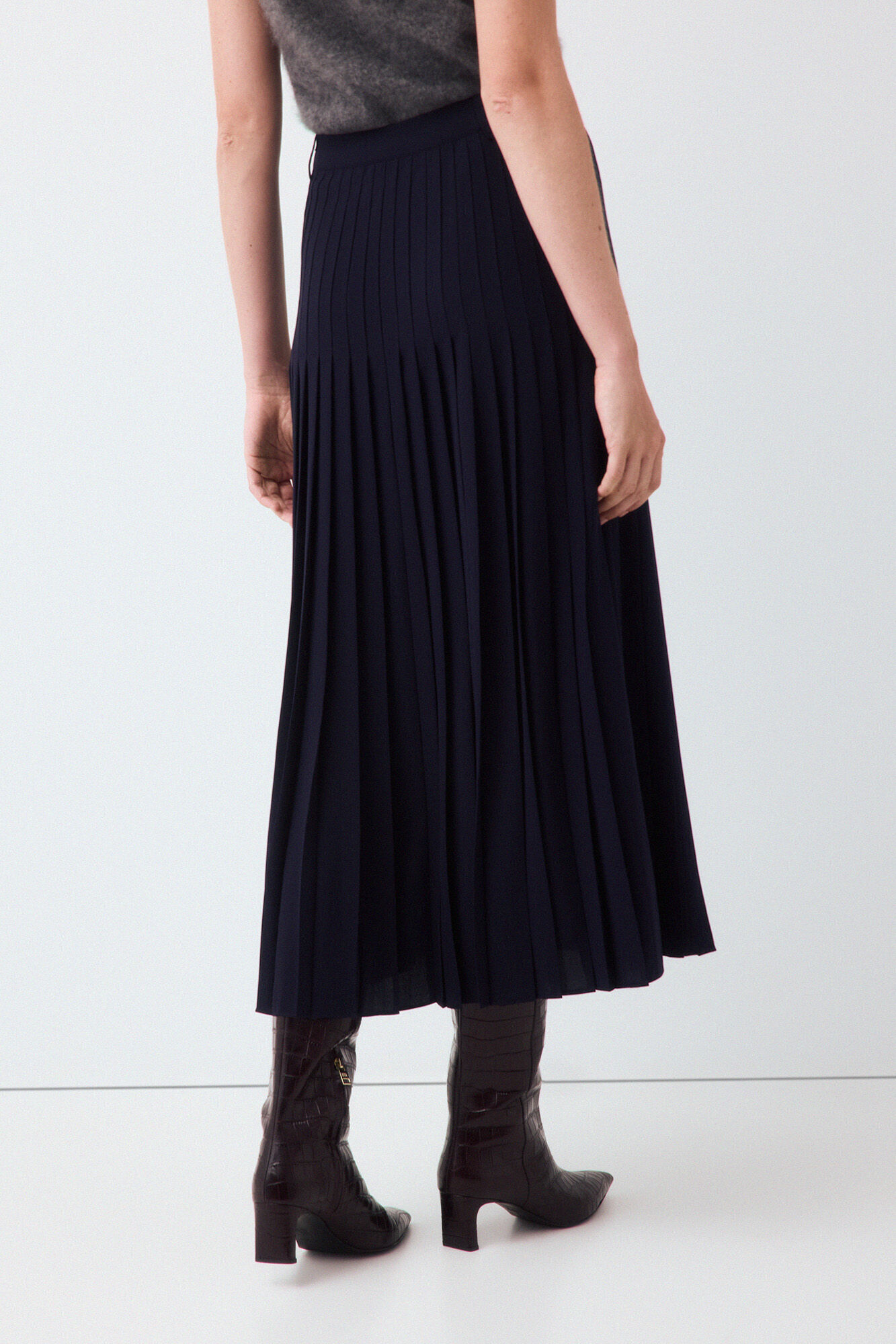 Pedro del Hierro Pleated skirt Blue