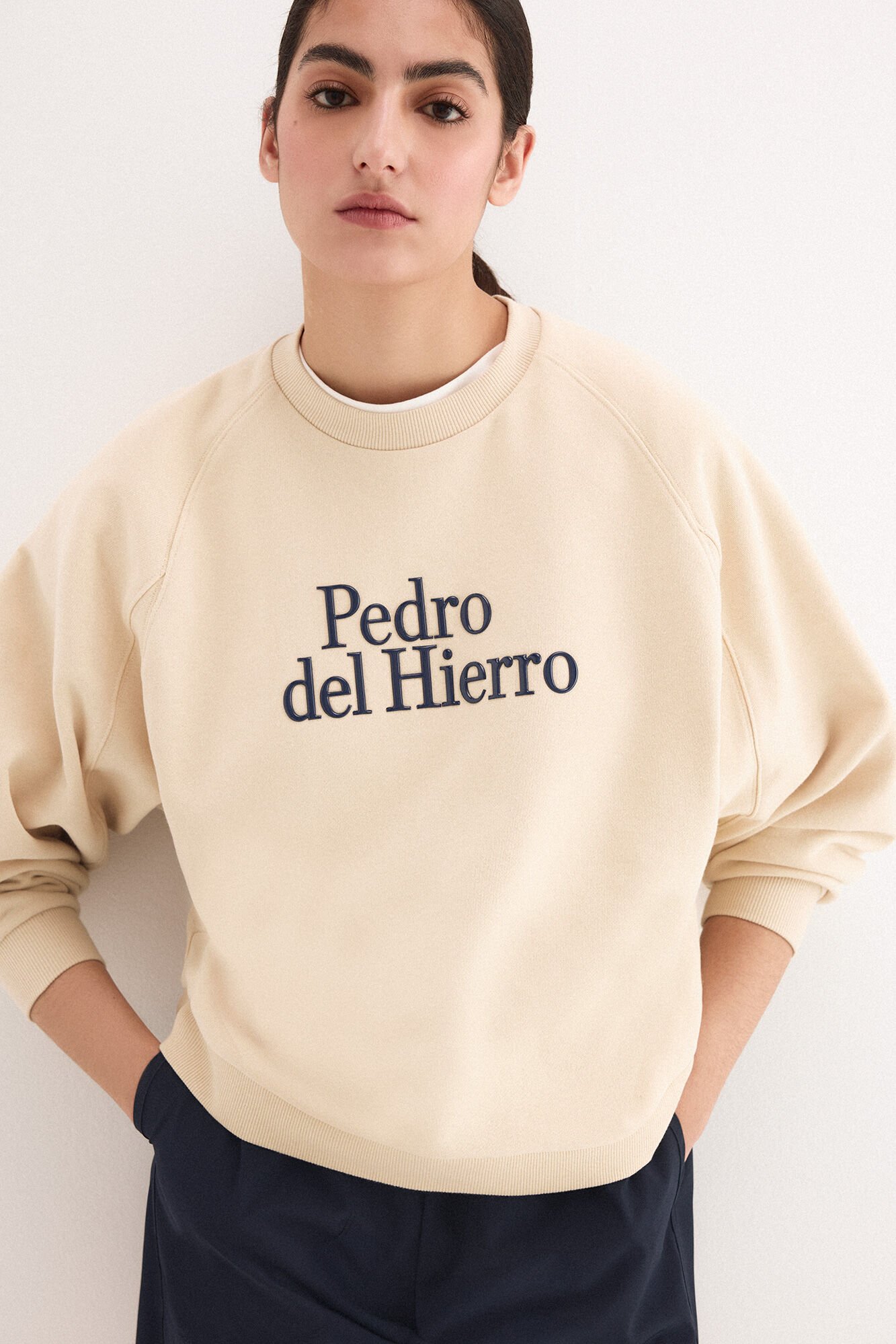 Pedro del Hierro Activewear logo sweatshirt Ecru