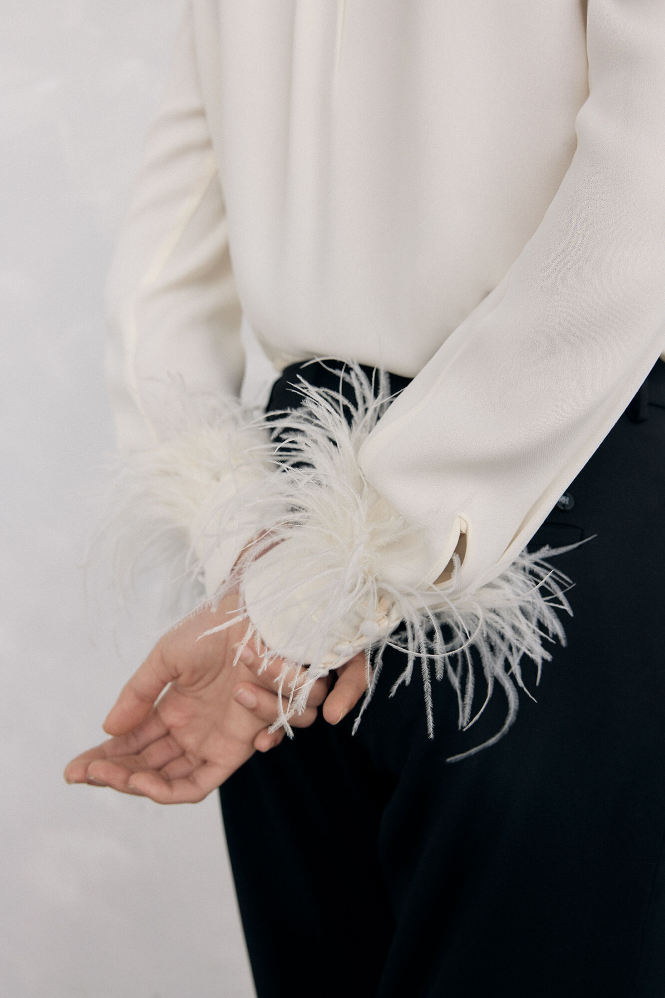 Pedro del Hierro Blouse with feather cuffs White
