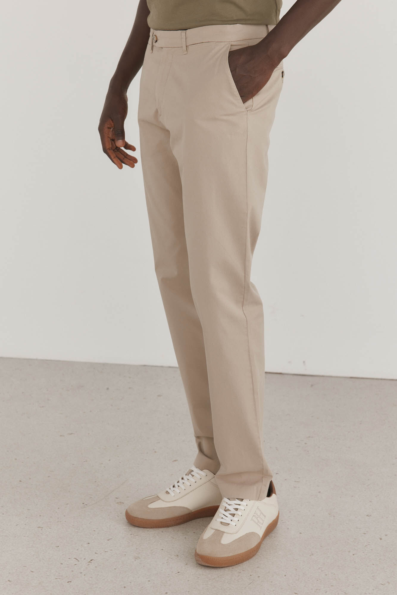 Pedro del Hierro Cal&ccedil;as cal&ccedil;as chino leves e slim fit premium Beige