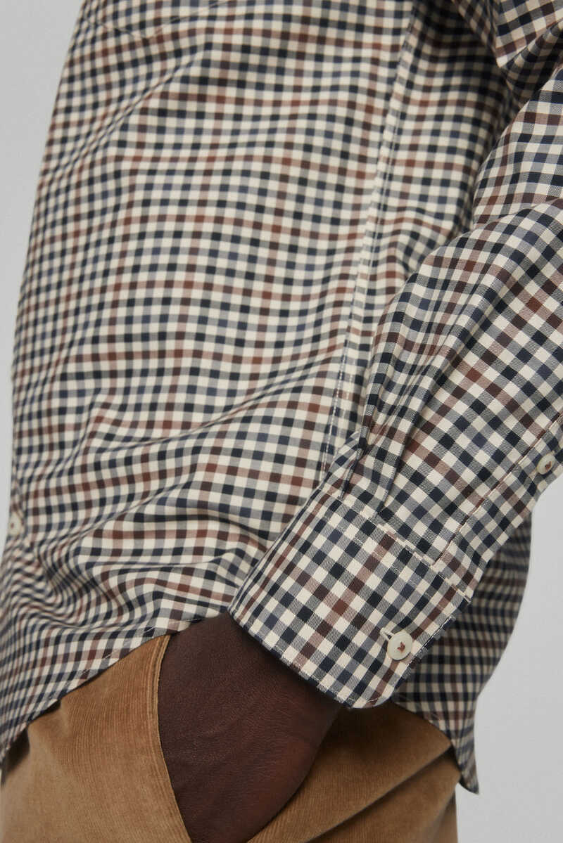 Pedro del Hierro Checked non-iron + stain-resistant shirt Beige