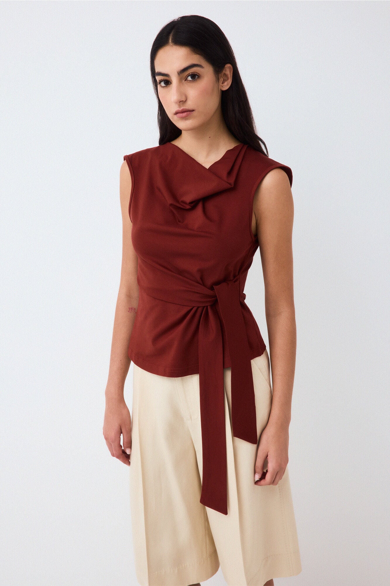 Pedro del Hierro Bow top