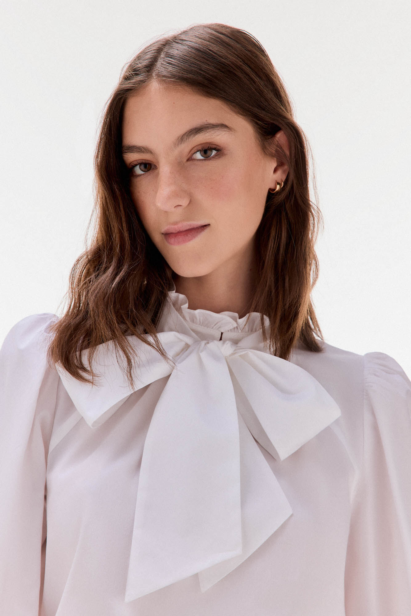 TFP by Tamara Falc&oacute; Plain blouse with bow or tie Ecru
