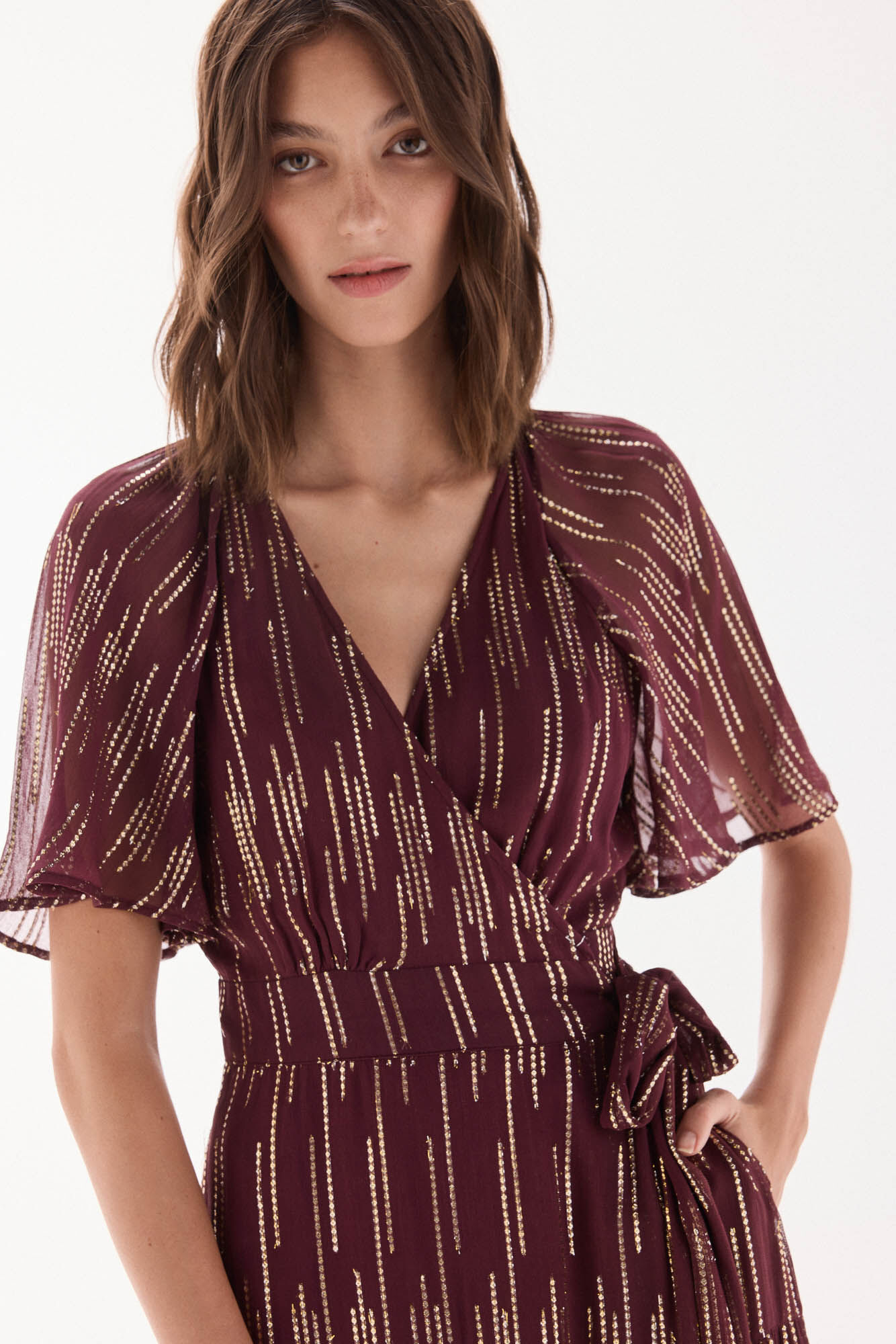 TFP by Tamara Falc&oacute; Vestido georgette com lurex Bordeaux