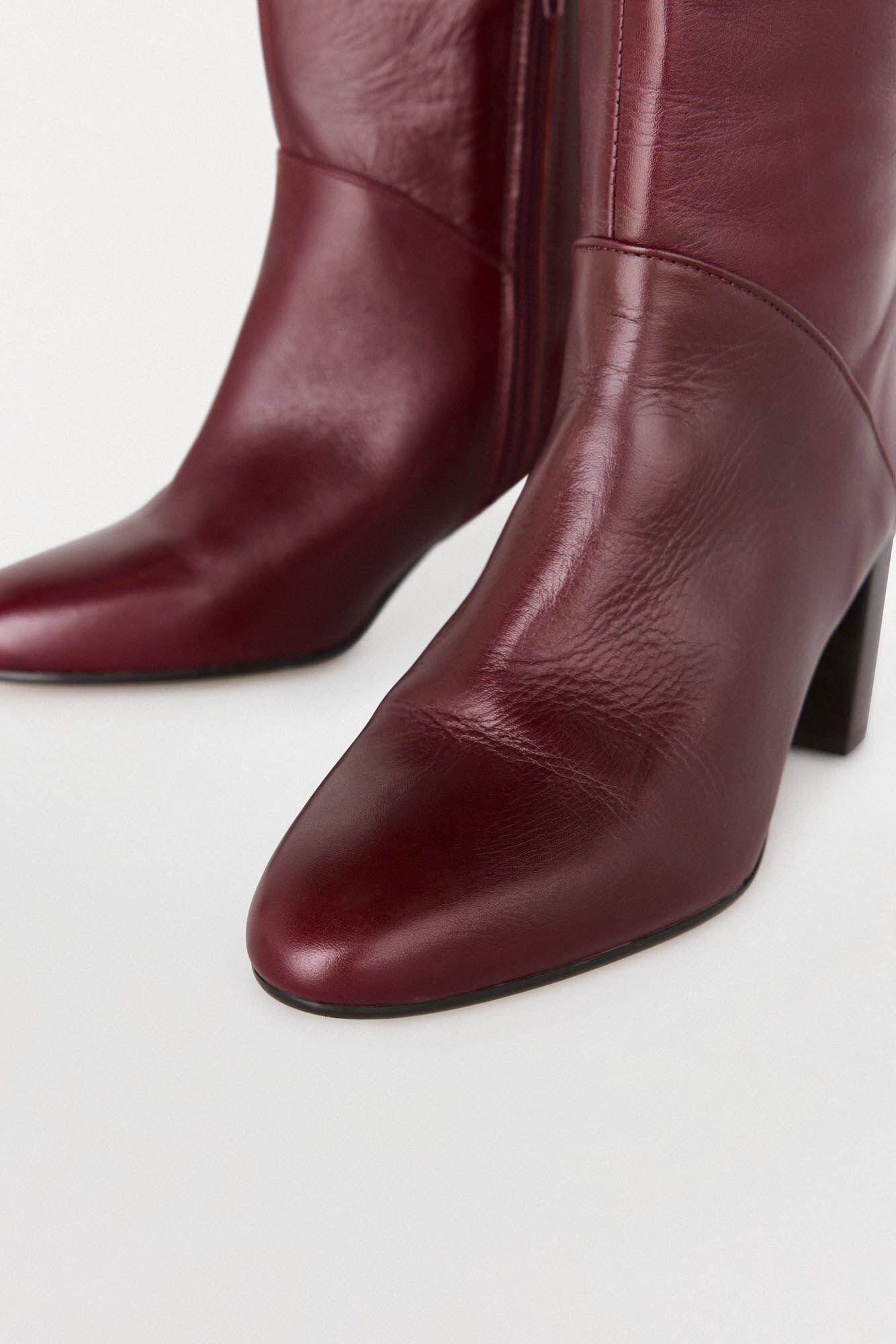 Pedro del Hierro Botas alta de couro Bordeaux