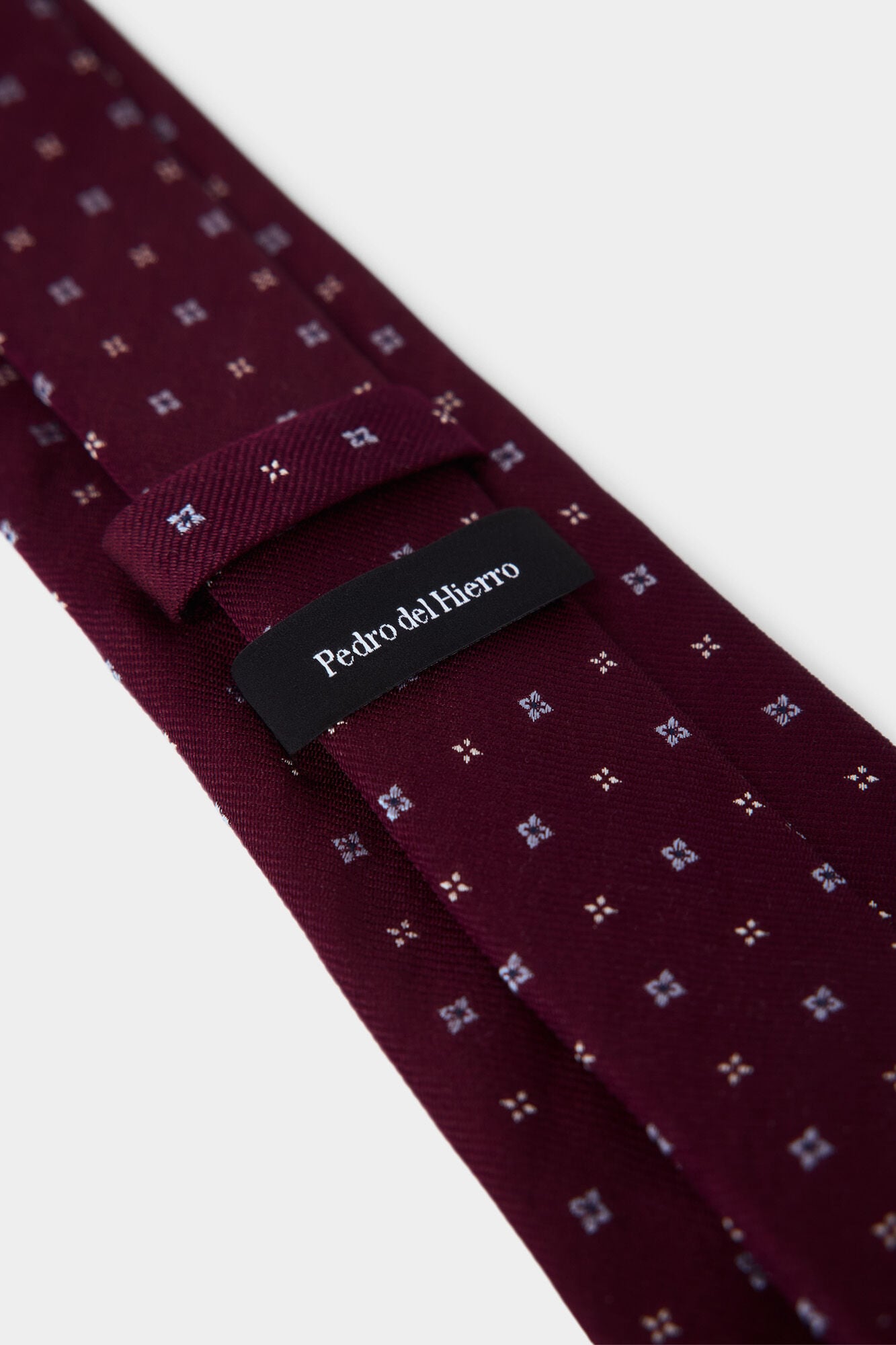 Pedro del Hierro Extra-fine silk tie Burgundy