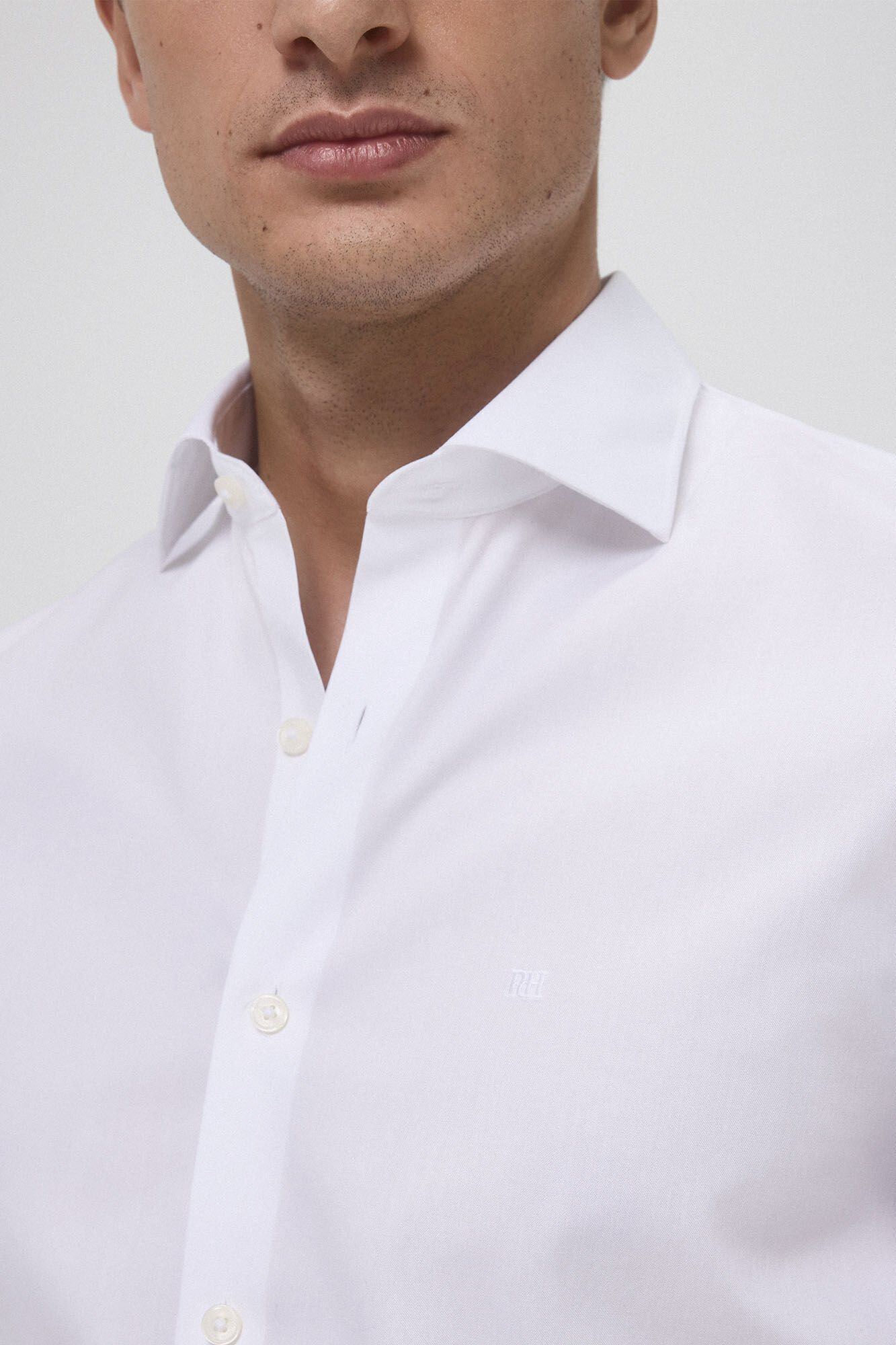 Pedro del Hierro Non-iron, stain-resistant plain tailored fit dress shirt White