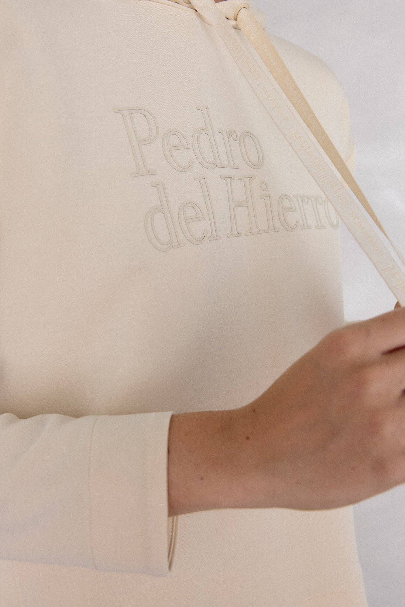Pedro del Hierro soft touch logo hood Yellow