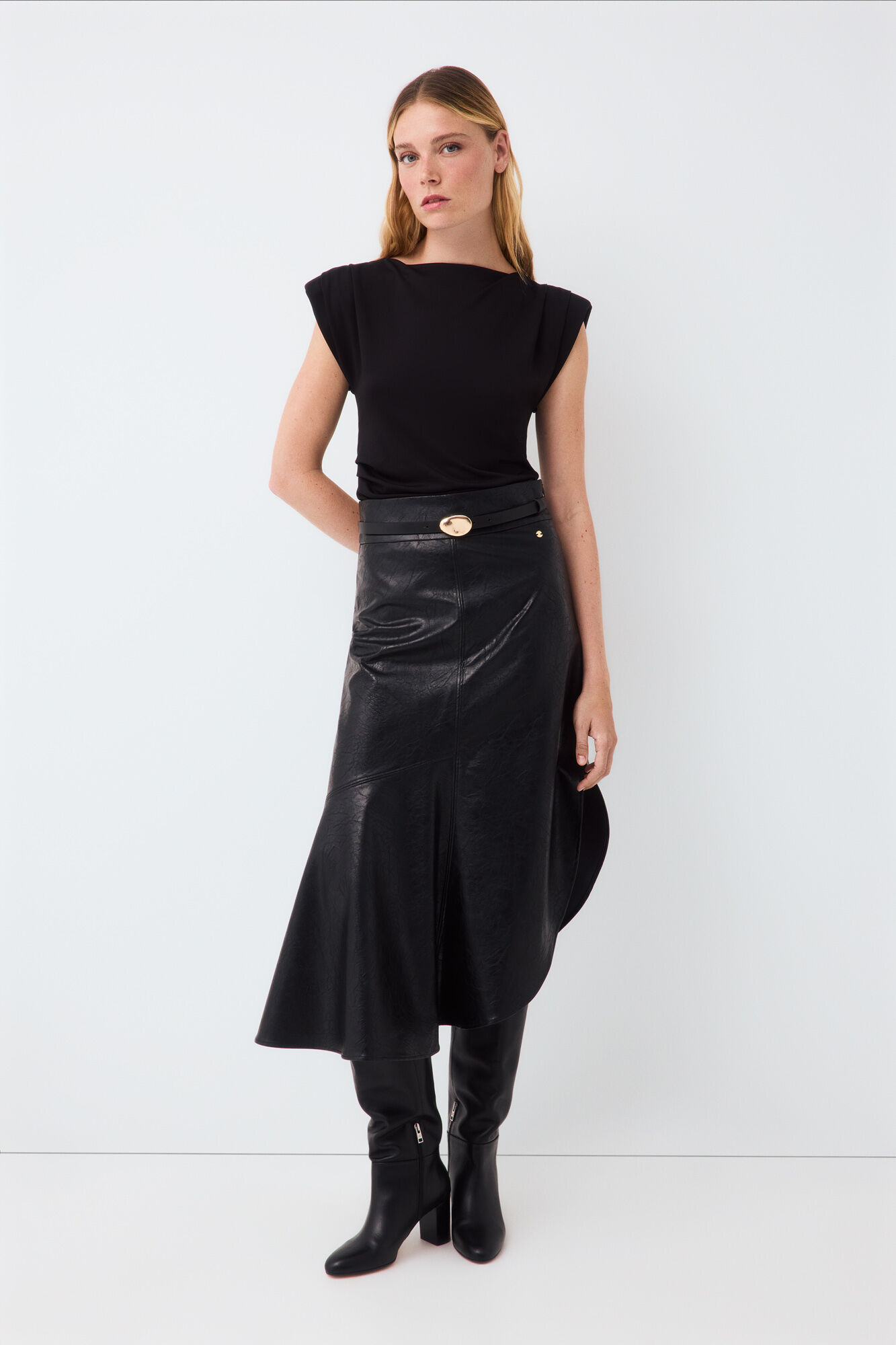 Pedro del Hierro Sleeveless draped T-shirt with defined shoulders Black