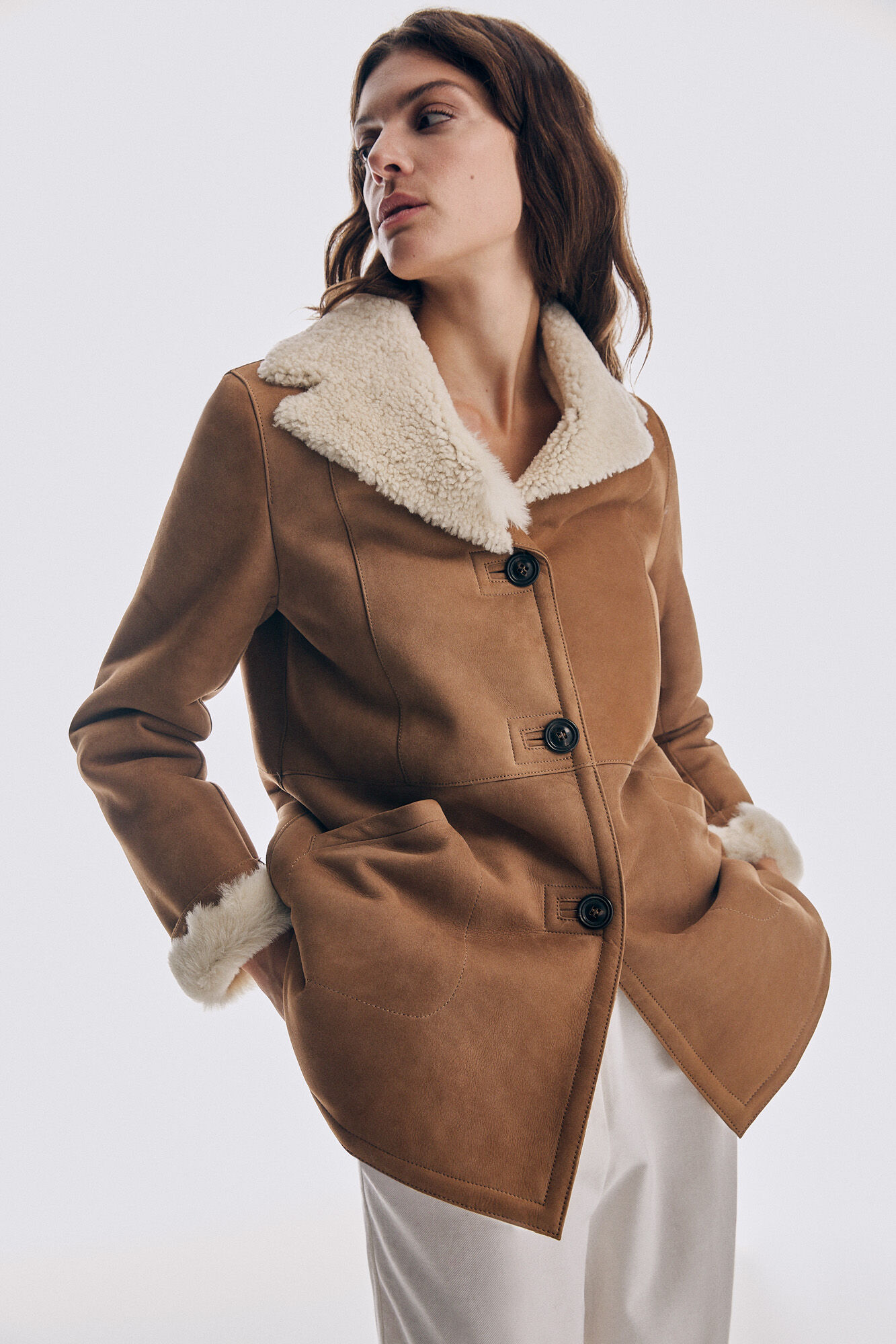 Pedro del Hierro Chaquet&oacute;n piel cordero Beige