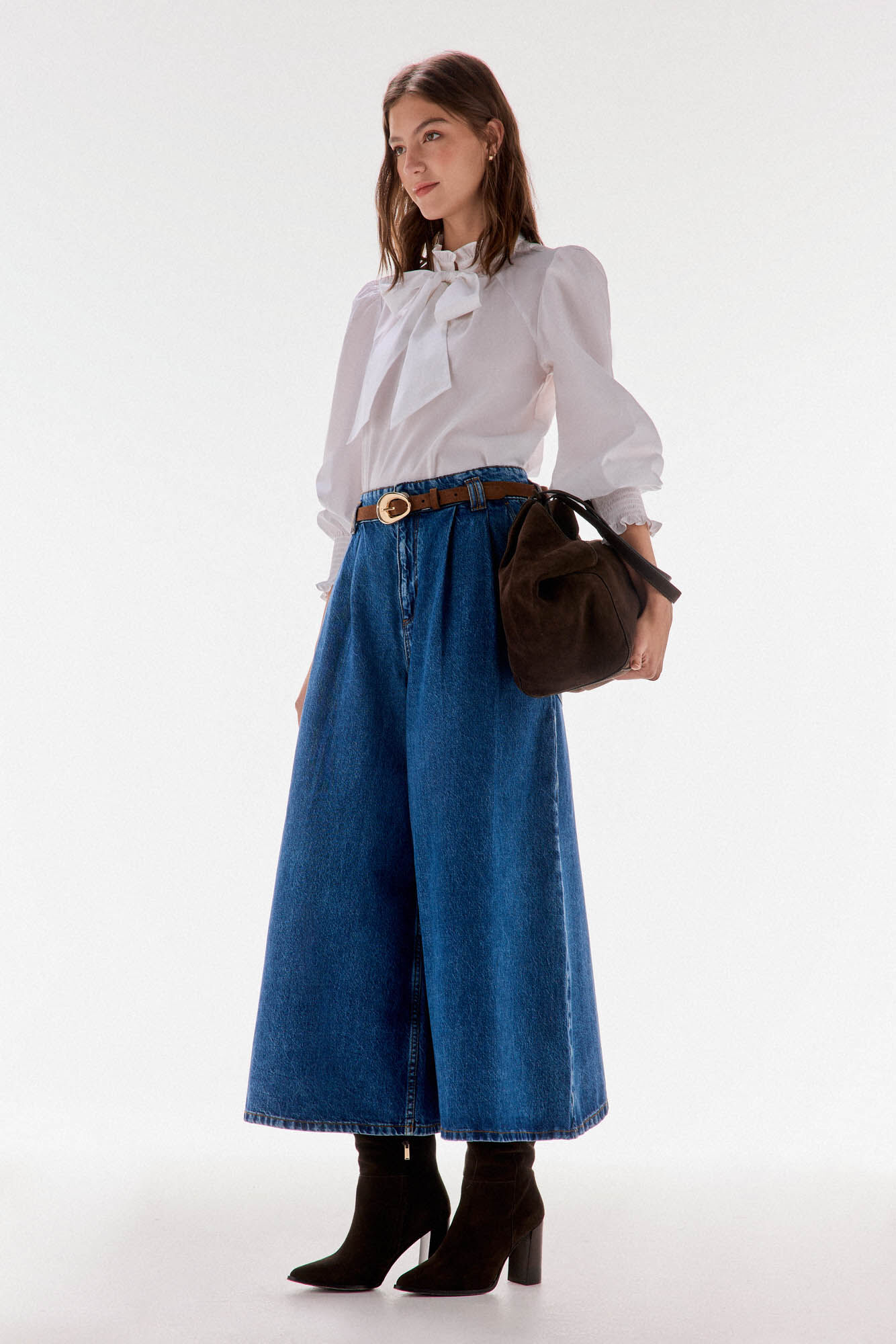 TFP by Tamara Falc&oacute; Cal&ccedil;a jeans super larga