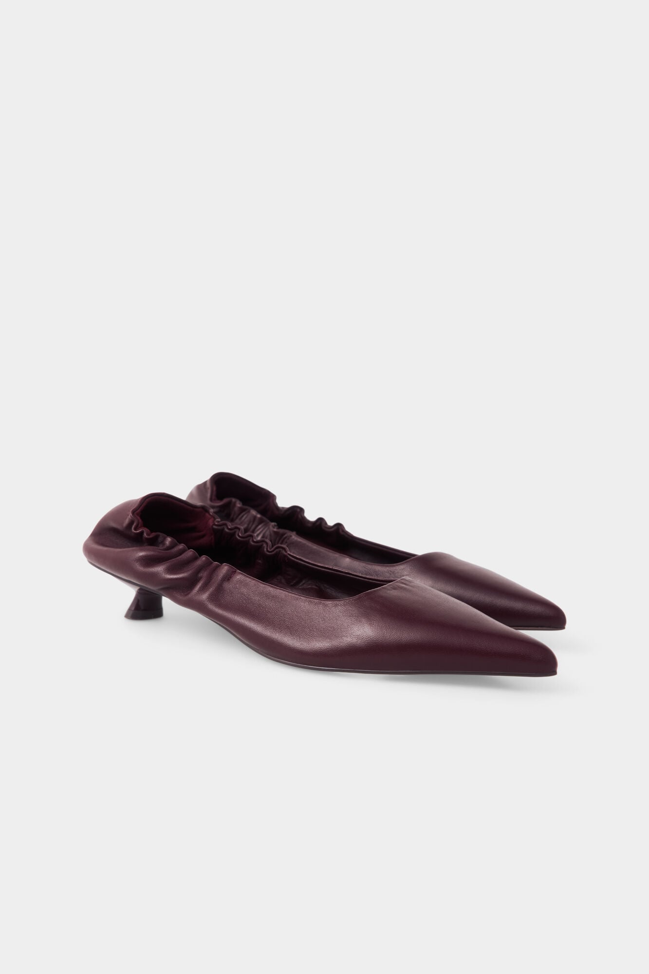 Pedro del Hierro Kitten heel em pele Bordeaux