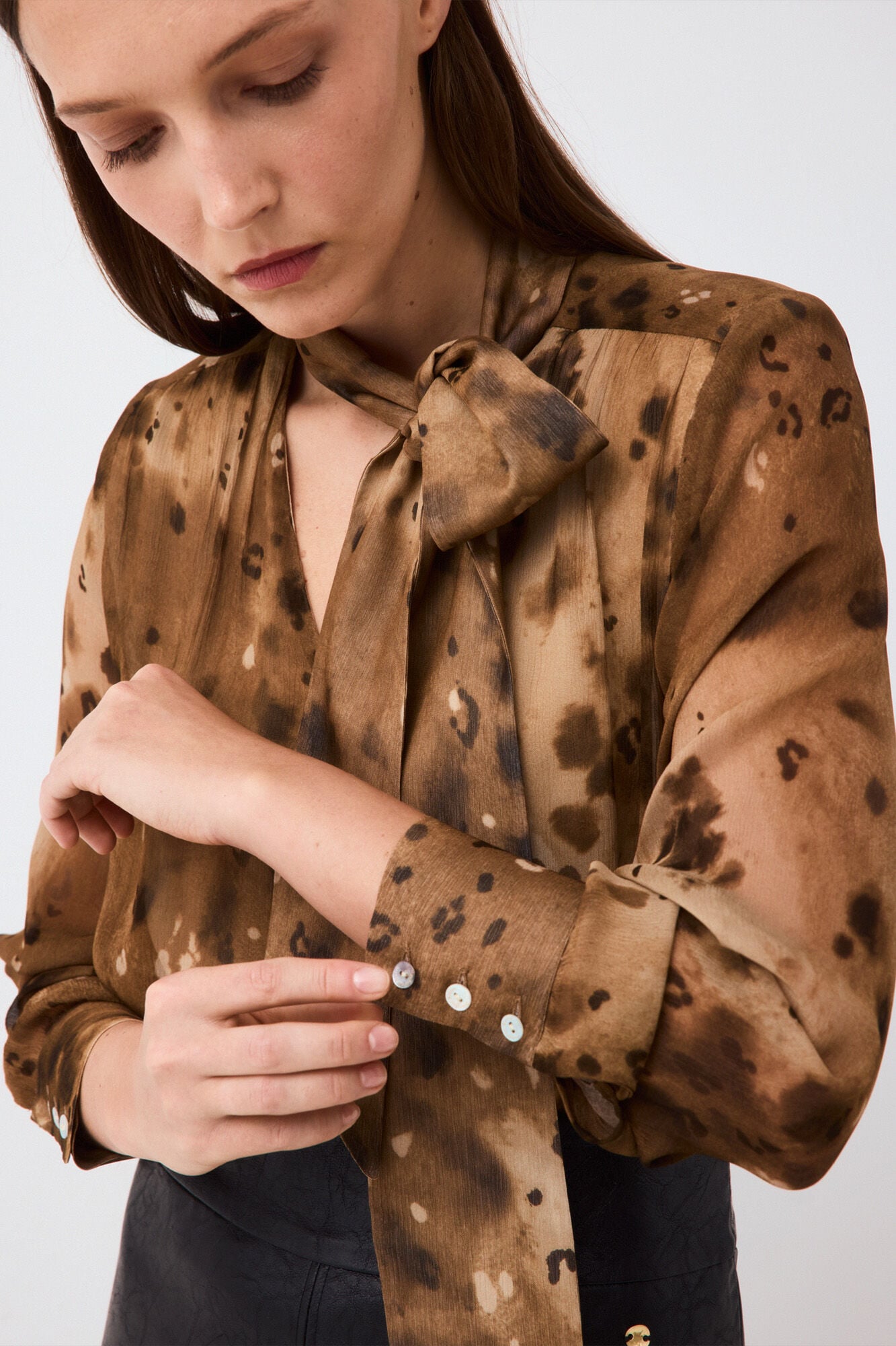 Pedro del Hierro Printed bow blouse