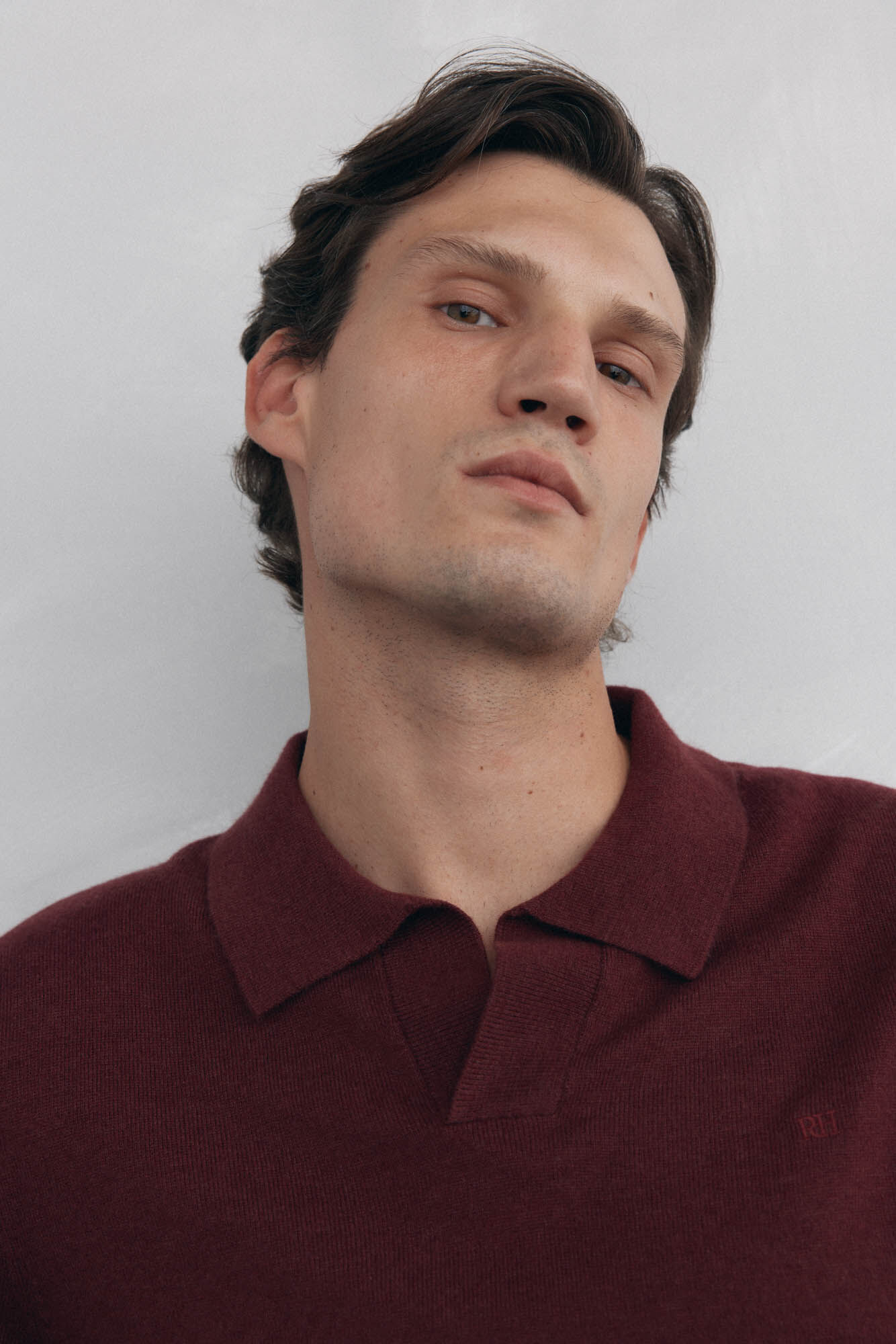 Pedro del Hierro Su&eacute;ter com gola Johnny em l&atilde; merino e cashmere Bordeaux