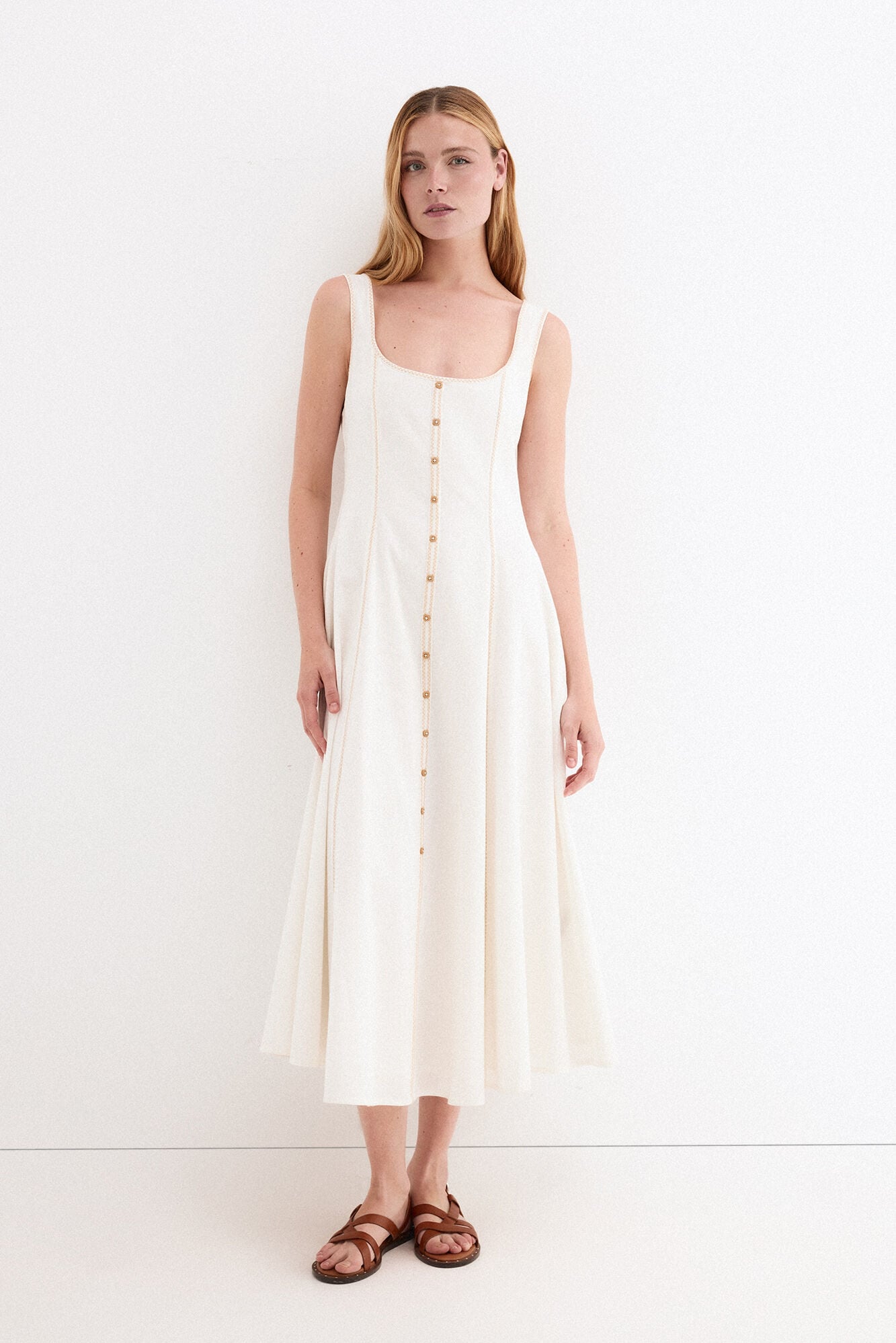 Pedro del Hierro Sleeveless dress with buttons