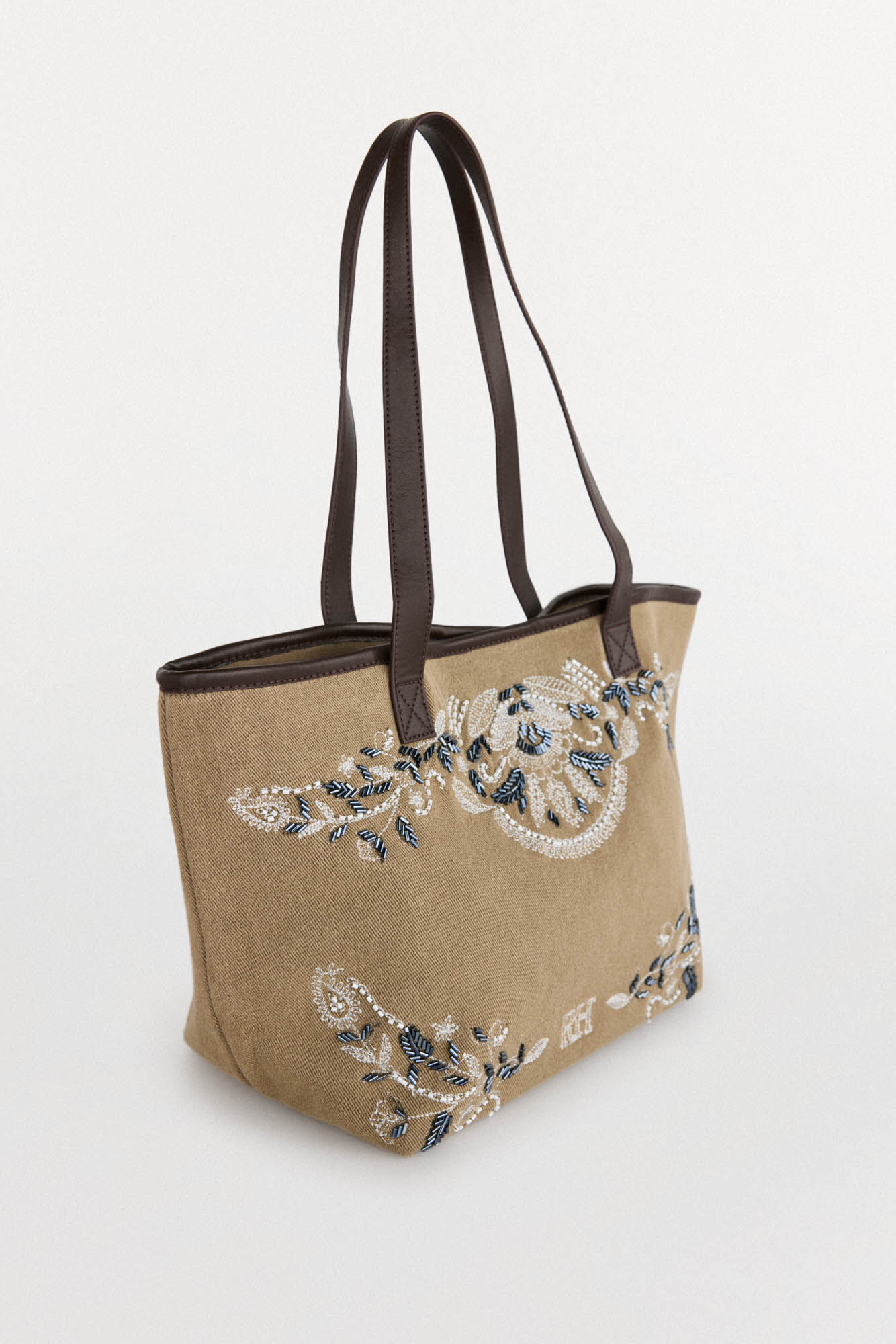 Pedro del Hierro Bolso tejido bordado Verde