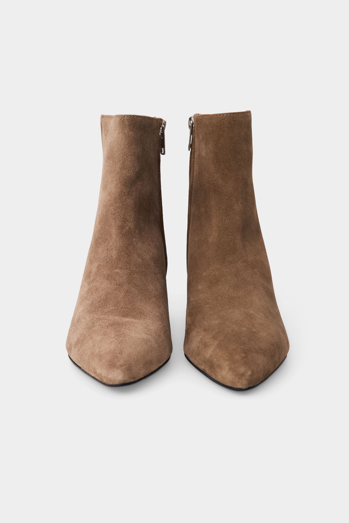 Pedro del Hierro Leather ankle boot Ecru