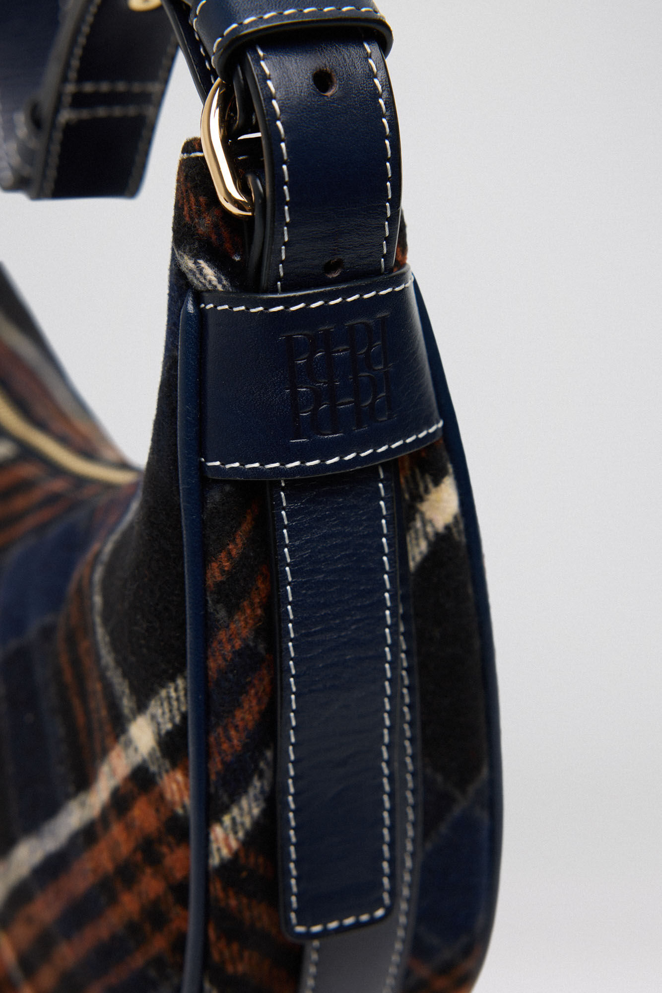 Pedro del Hierro Bolso hobbo cuadros Turquesa