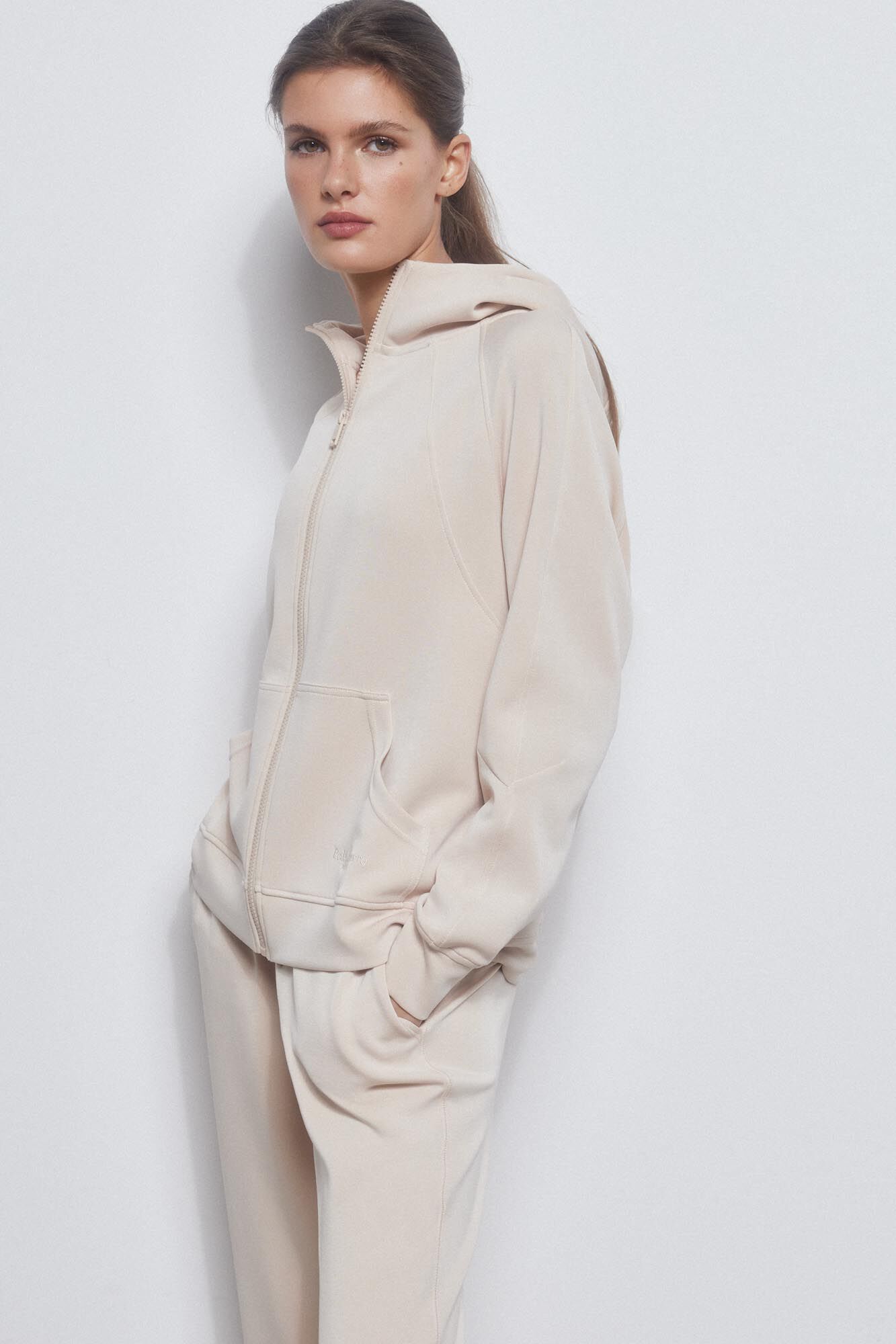 Pedro del Hierro Sudadera capucha soft touch Beige