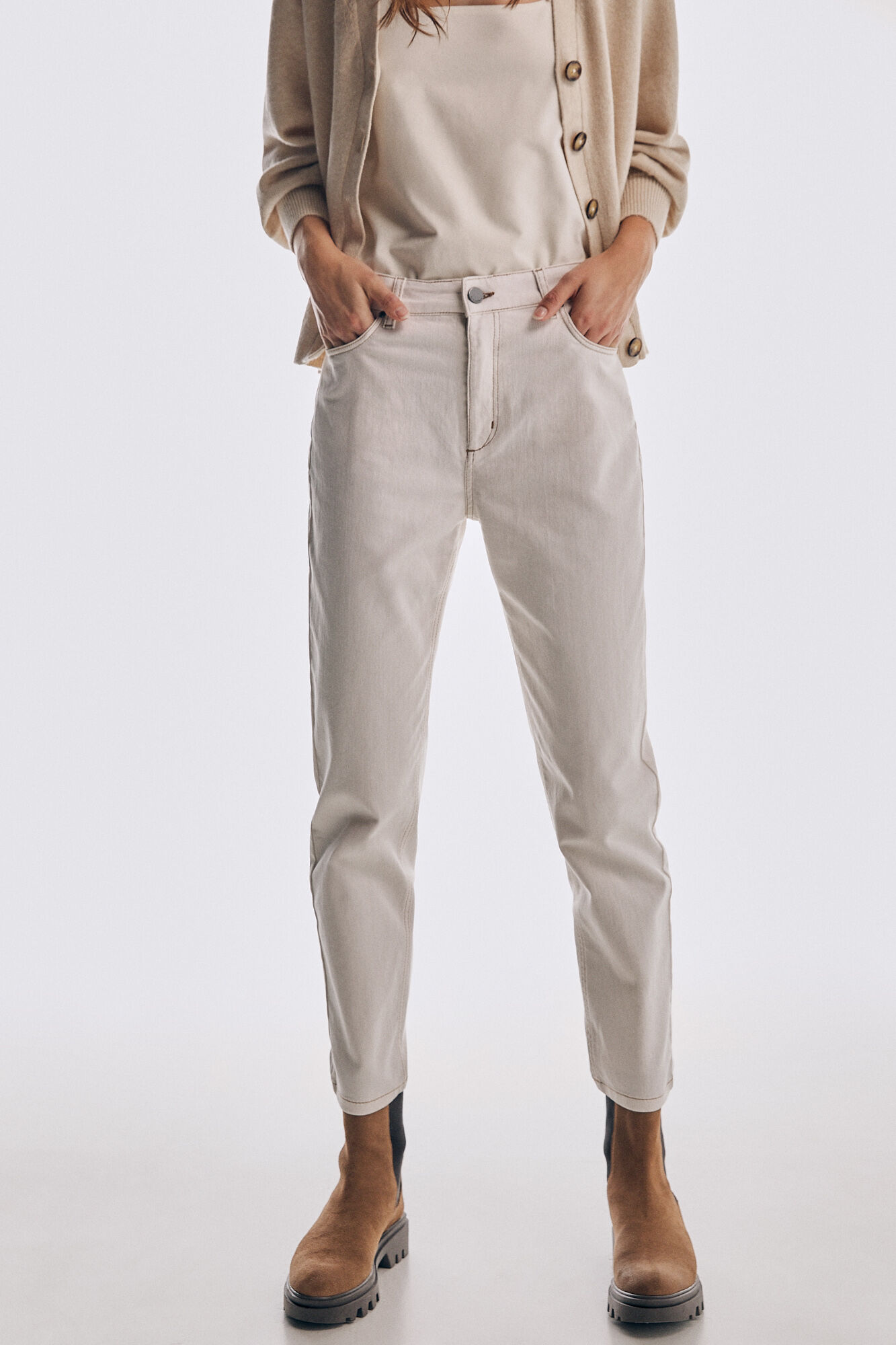 Pedro del Hierro Pantal&oacute;n vaquero mom fit Beige
