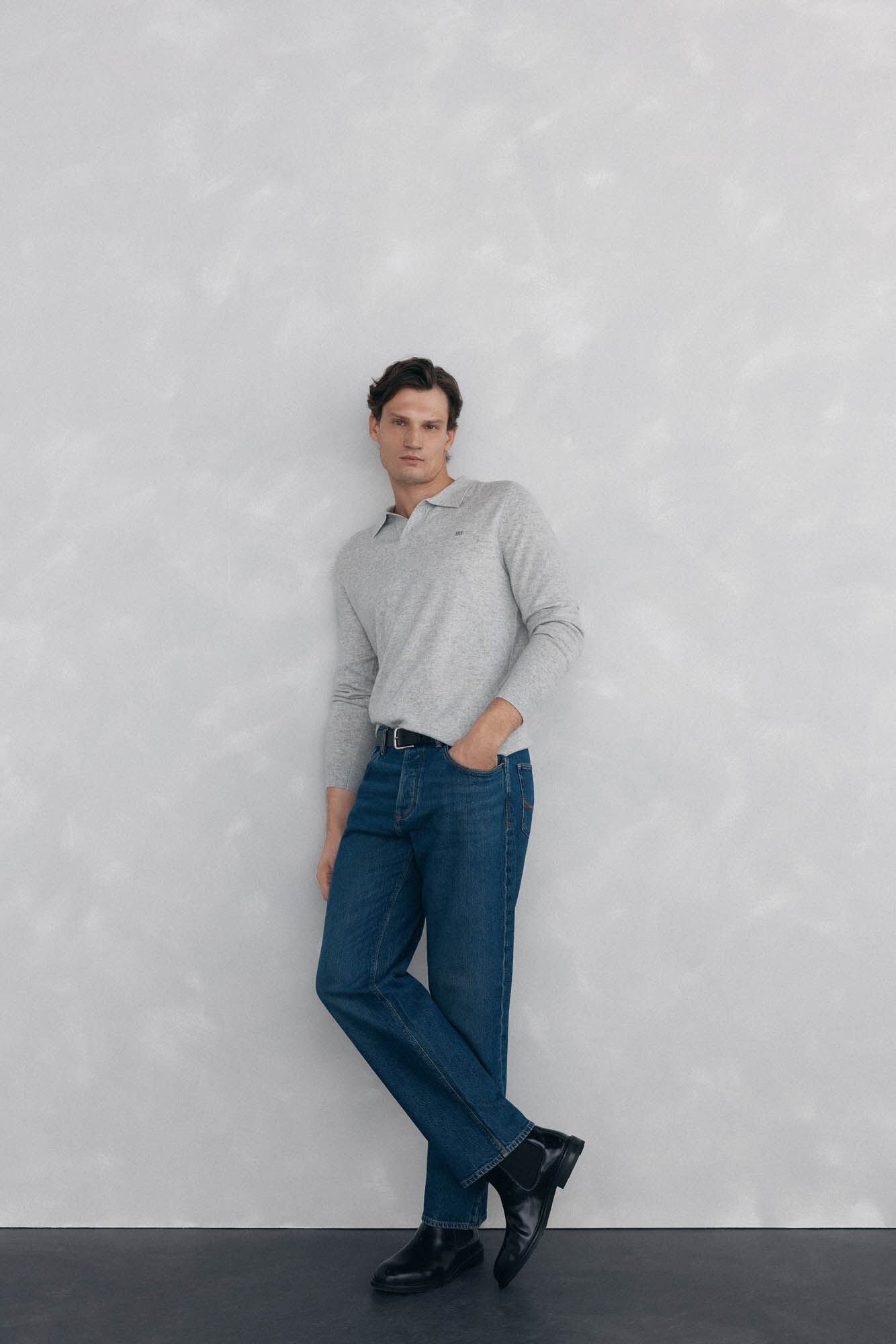 Pedro del Hierro Su&eacute;ter com gola Johnny em l&atilde; merino e cashmere Cizento