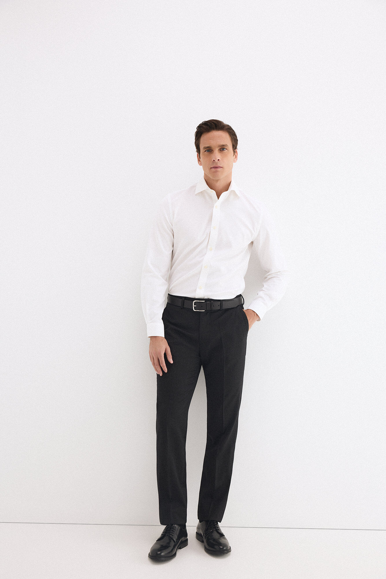 Pedro del Hierro Plain non-iron stain-resistant slim fit dress shirt White