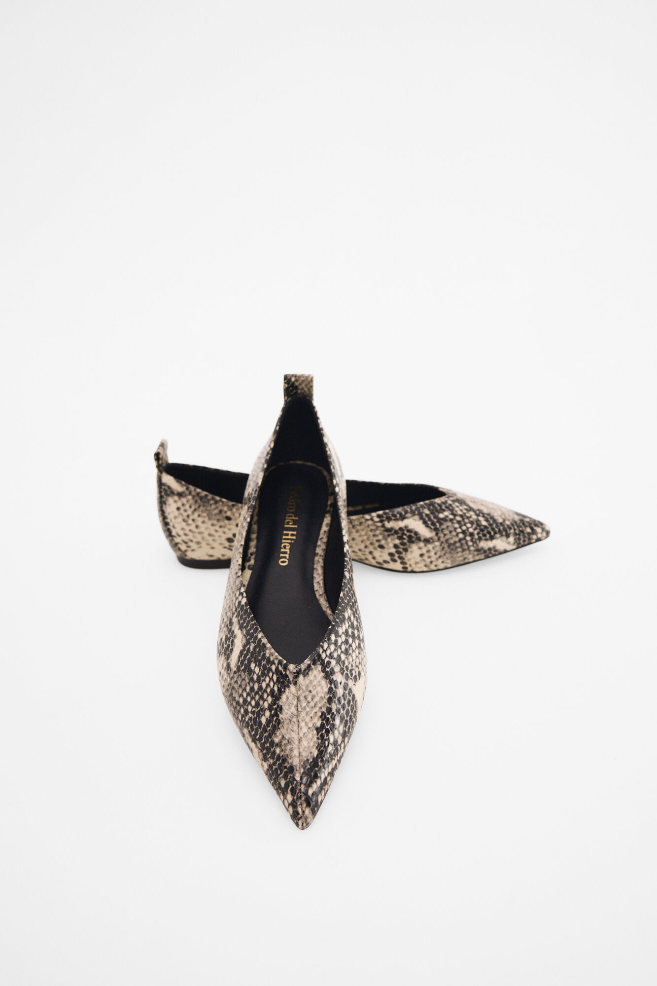 Pedro del Hierro Leather snake print ballet flats Beige