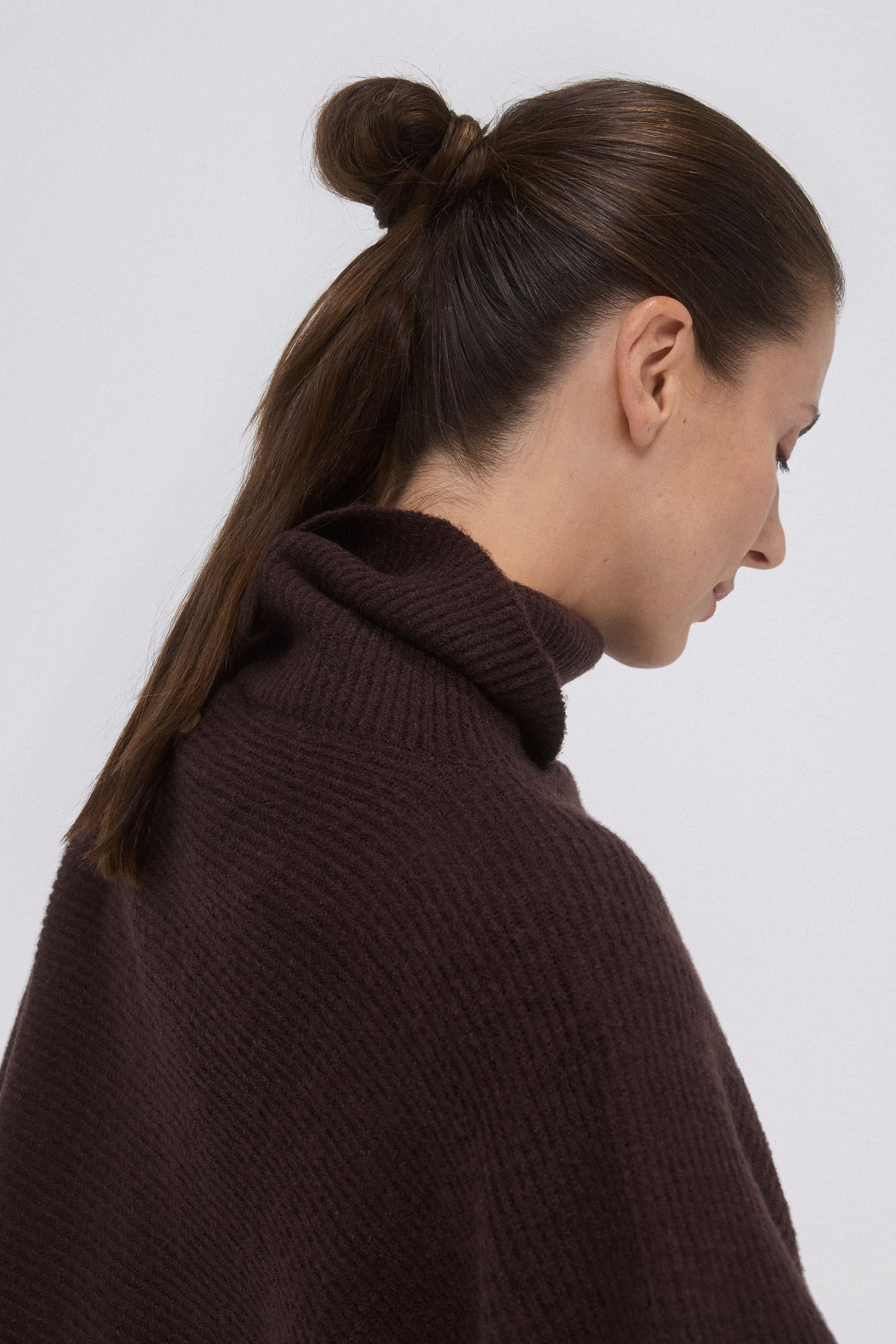 Pedro del Hierro Poncho canal&eacute; cuello vuelto marr&oacute;n Marr&oacute;n