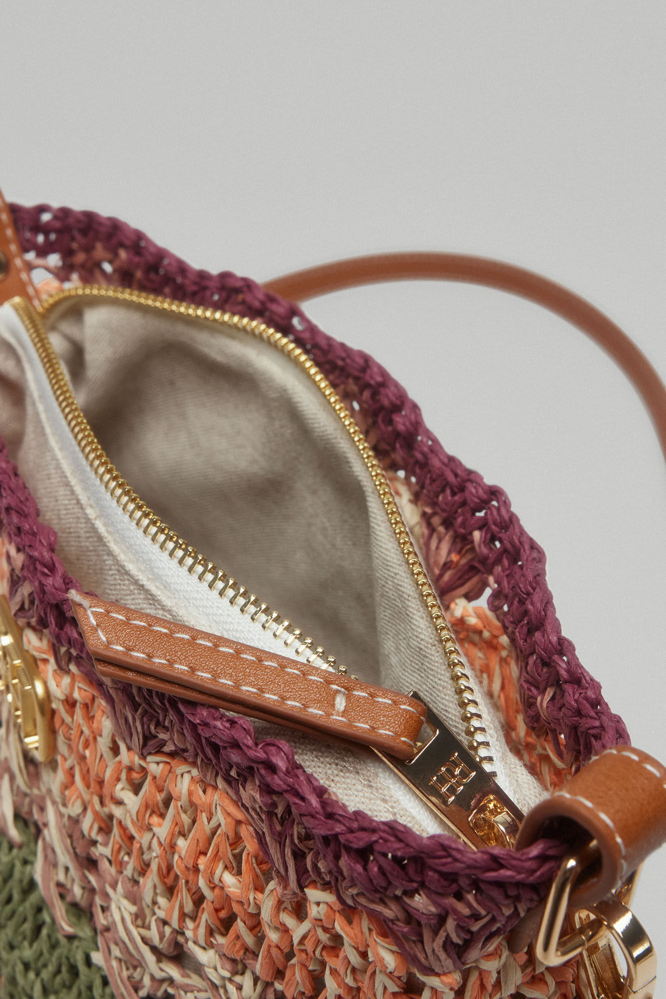 Pedro del Hierro Bolso bucket rafia Varios