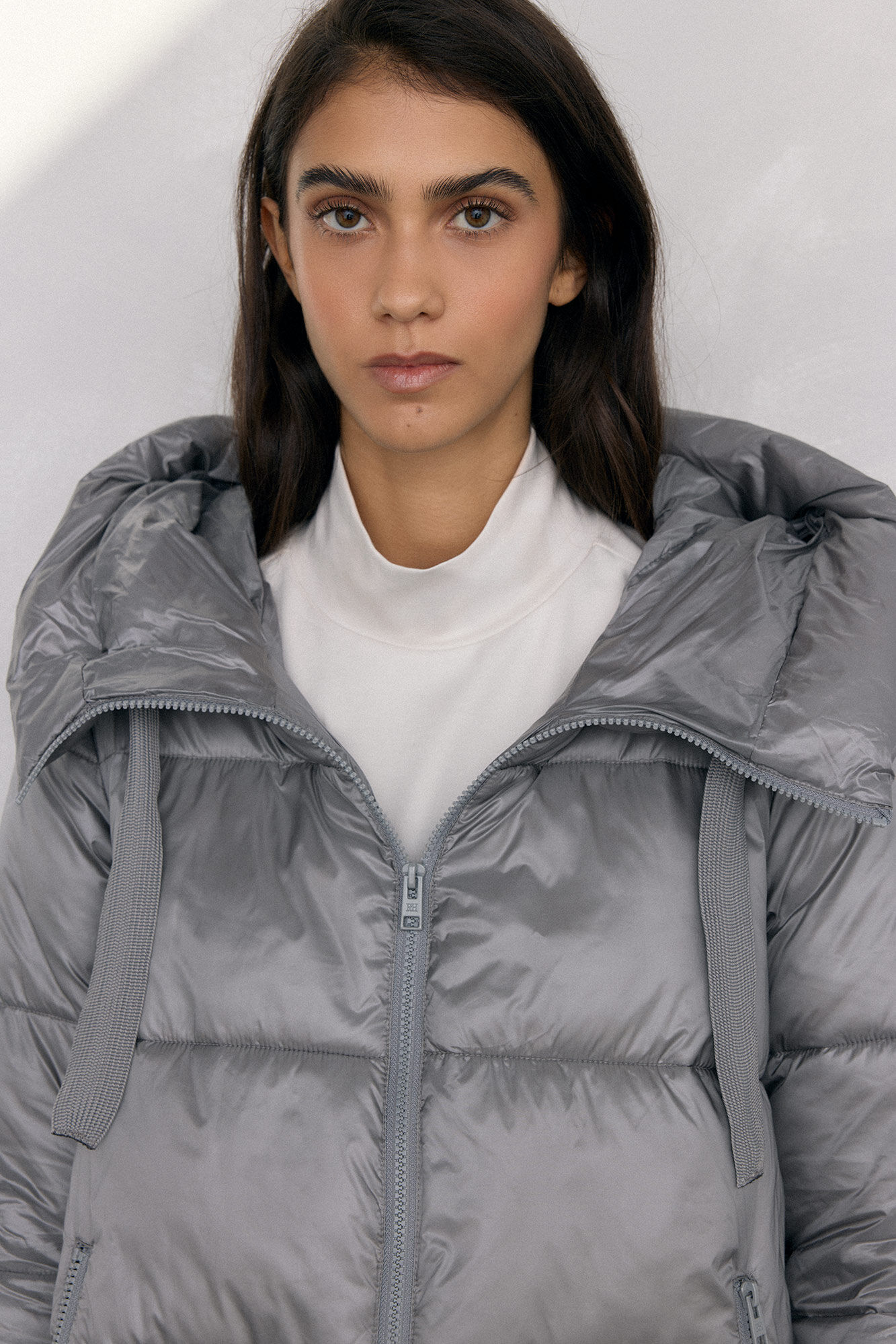 Pedro del Hierro Parka curta capuz Cizento