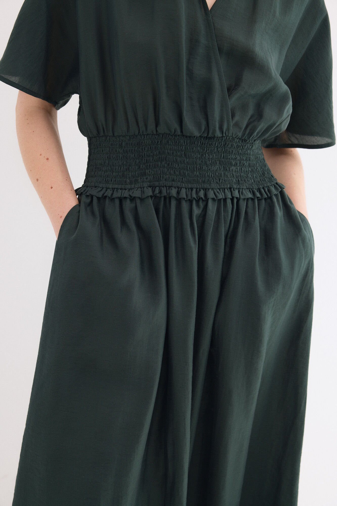 Pedro del Hierro Vestido midi com detalhe de franzidos na cintura Verde