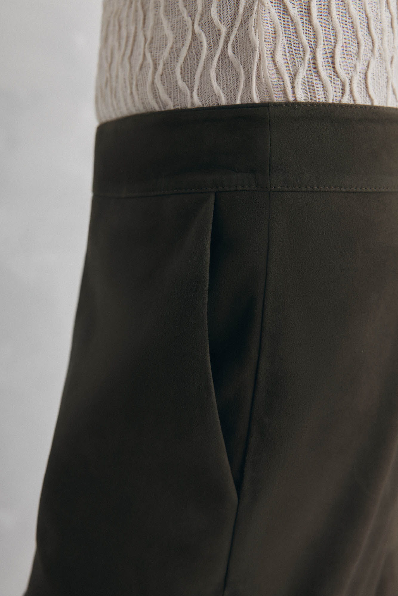 Pedro del Hierro Straight suede skirt Green