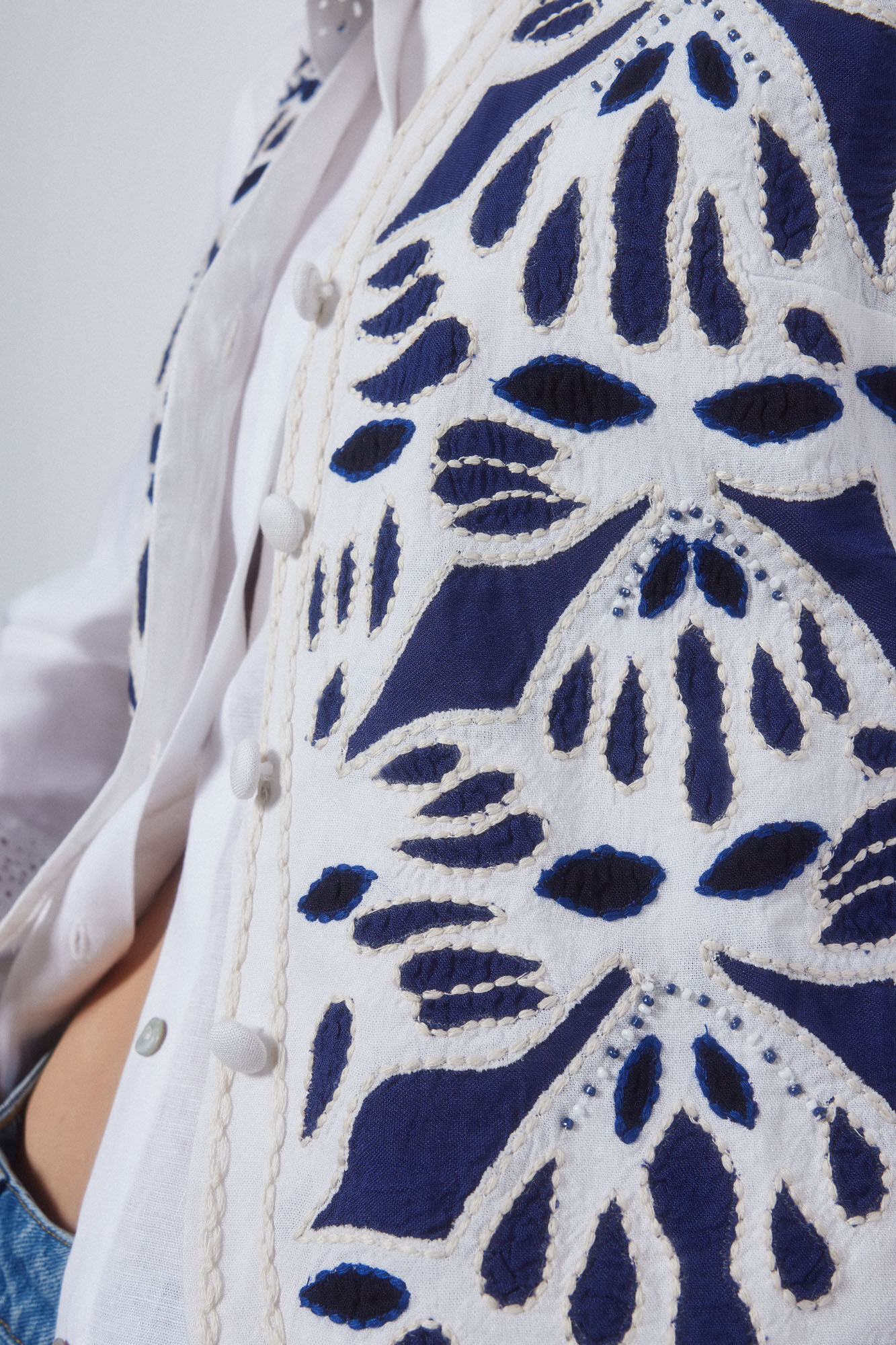 Pedro del Hierro Embroidered cropped gilet Ecru