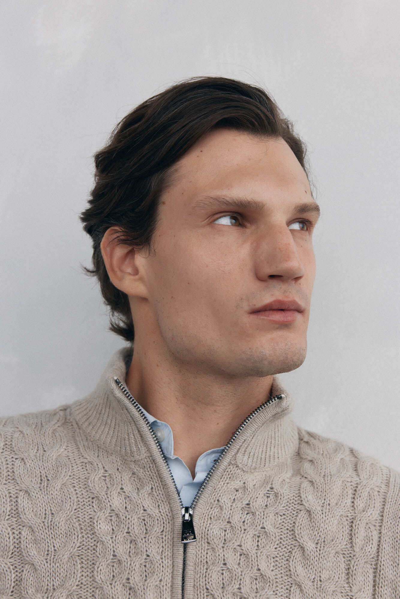 Pedro del Hierro Structured wool jersey-knit sweater with zip fastening Beige