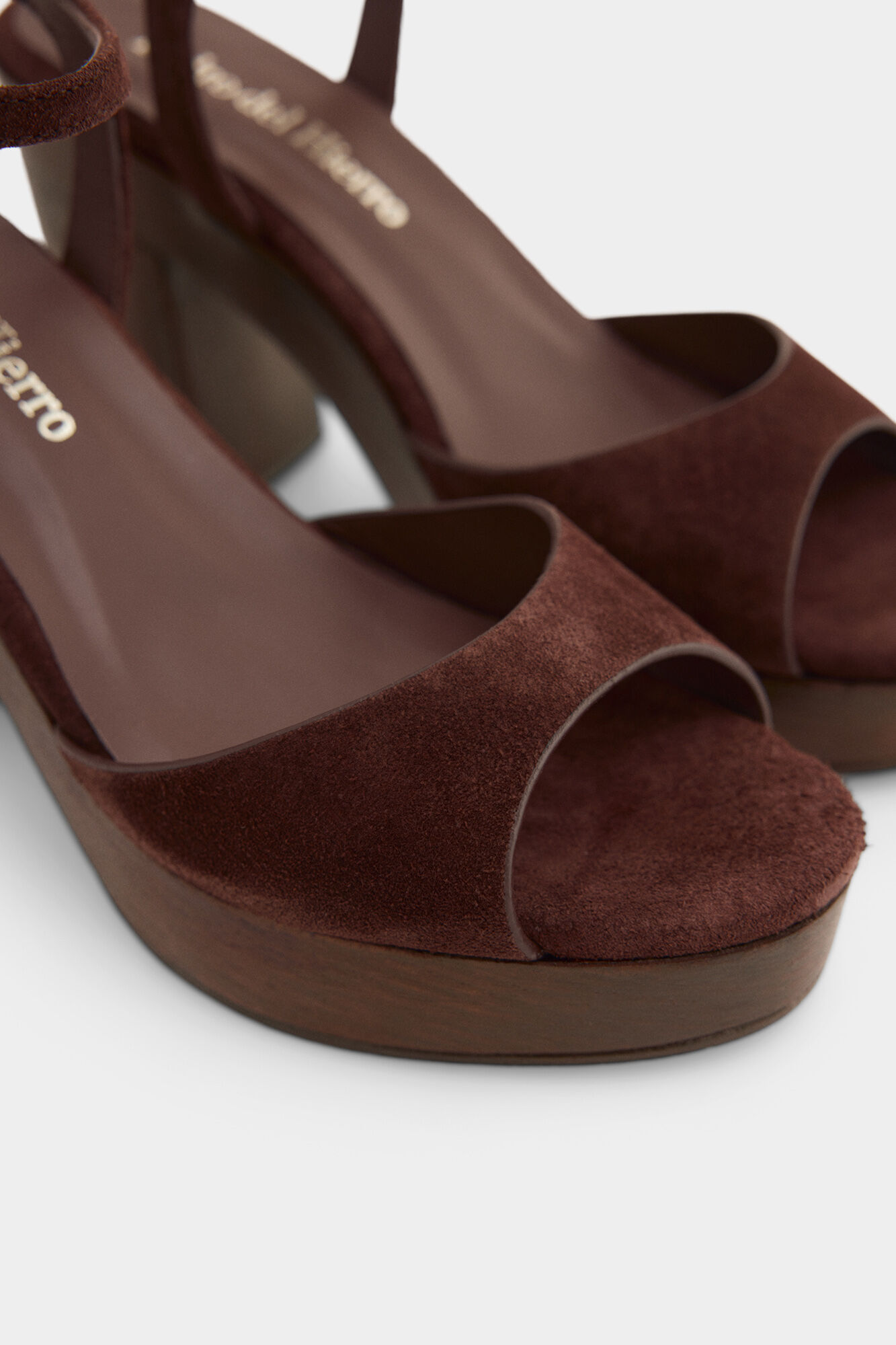 Pedro del Hierro Suede platform sandal Brown