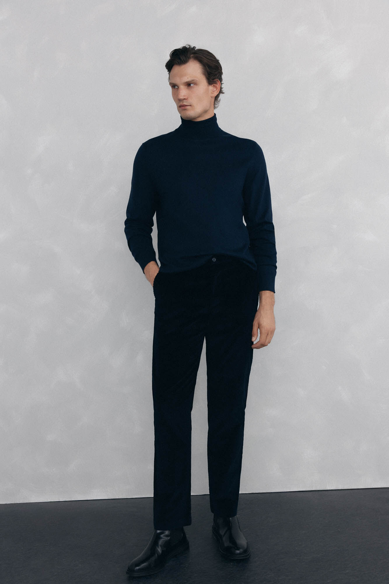 Pedro del Hierro Regular fit thick corduroy chino