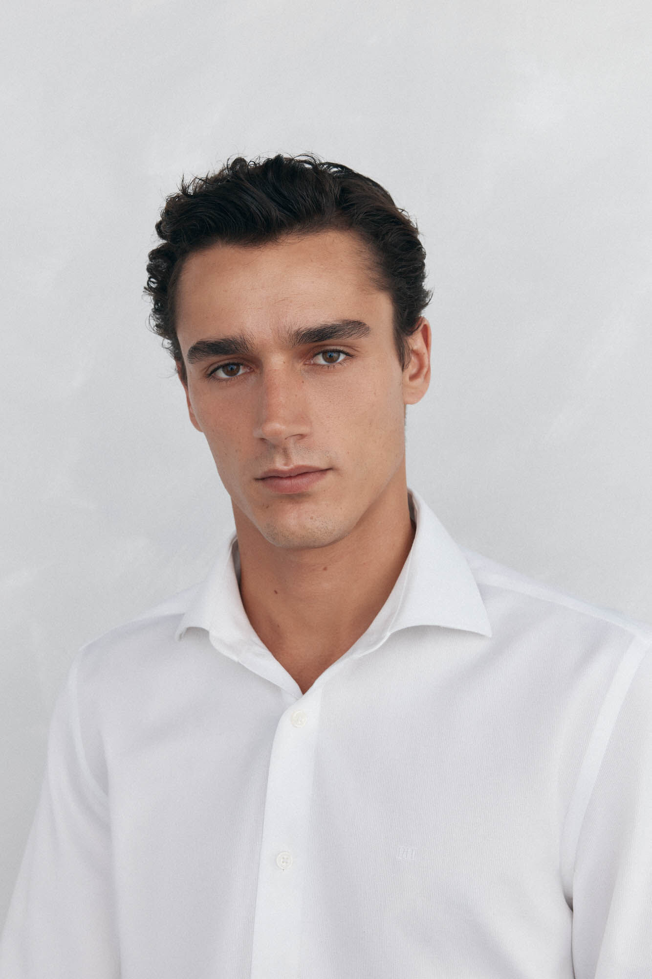 Pedro del Hierro Plain non iron + stain resistant dress shirt